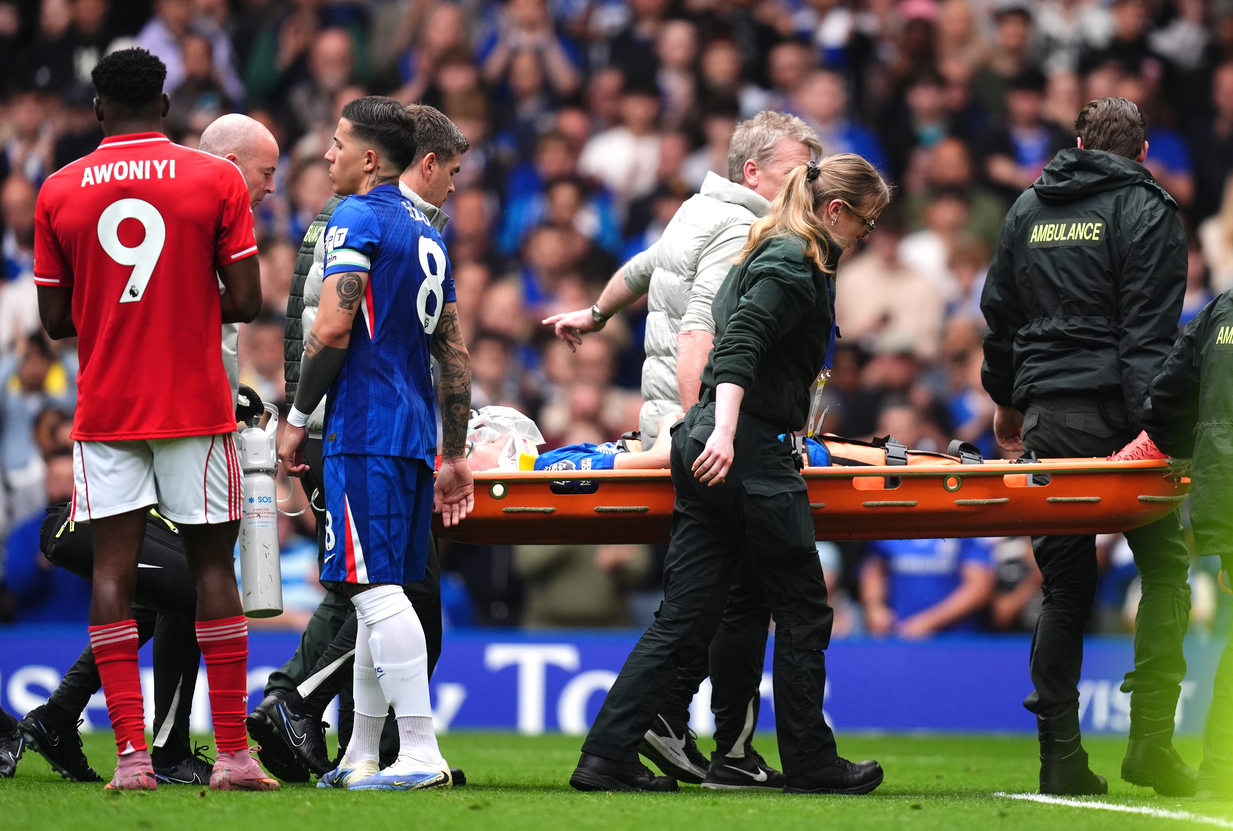 Chelsea give 'positive' new Derry injury update after scary head clash