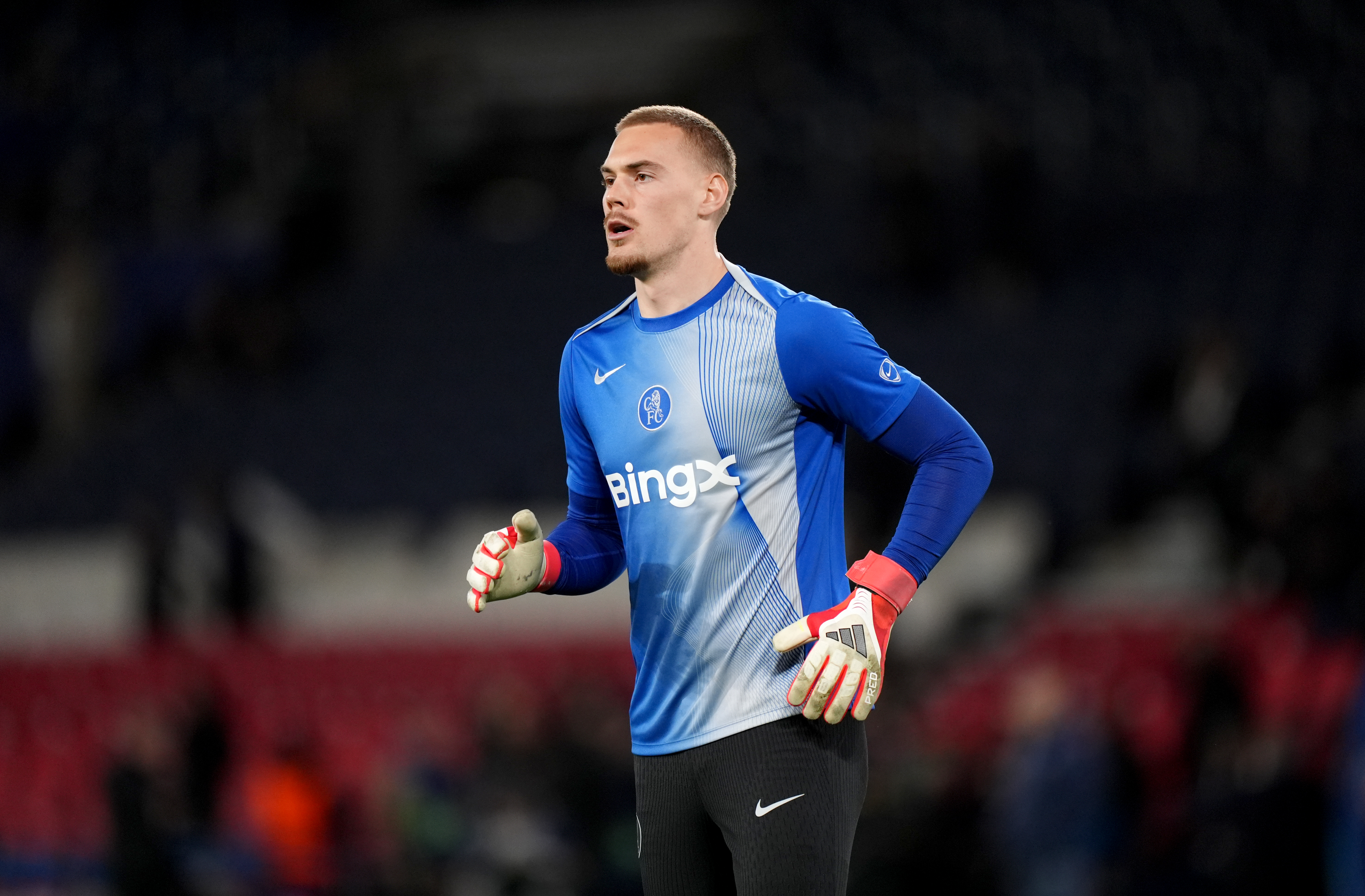 Alonso faces Chelsea goalkeeper decision as Jorgensen asks to leave