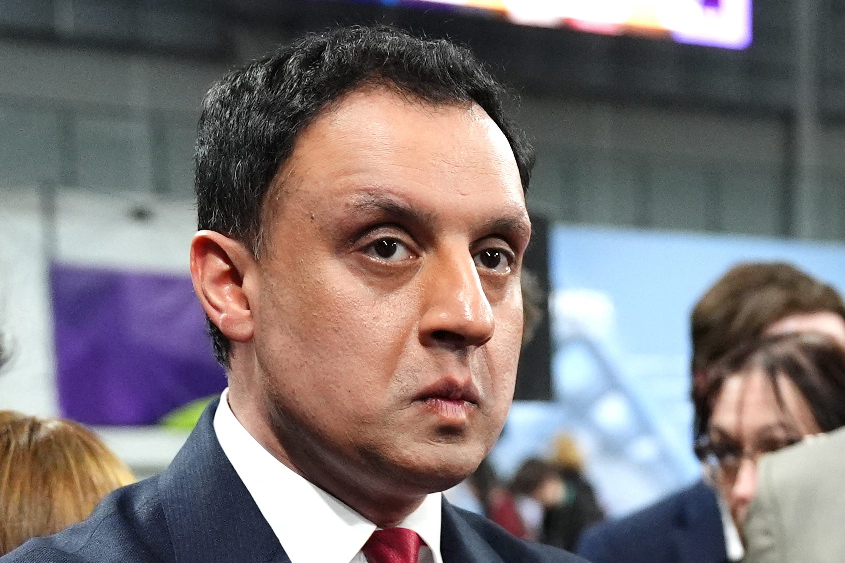 Anas Sarwar says ‘national wave’ against Labour responsible for Holyrood result