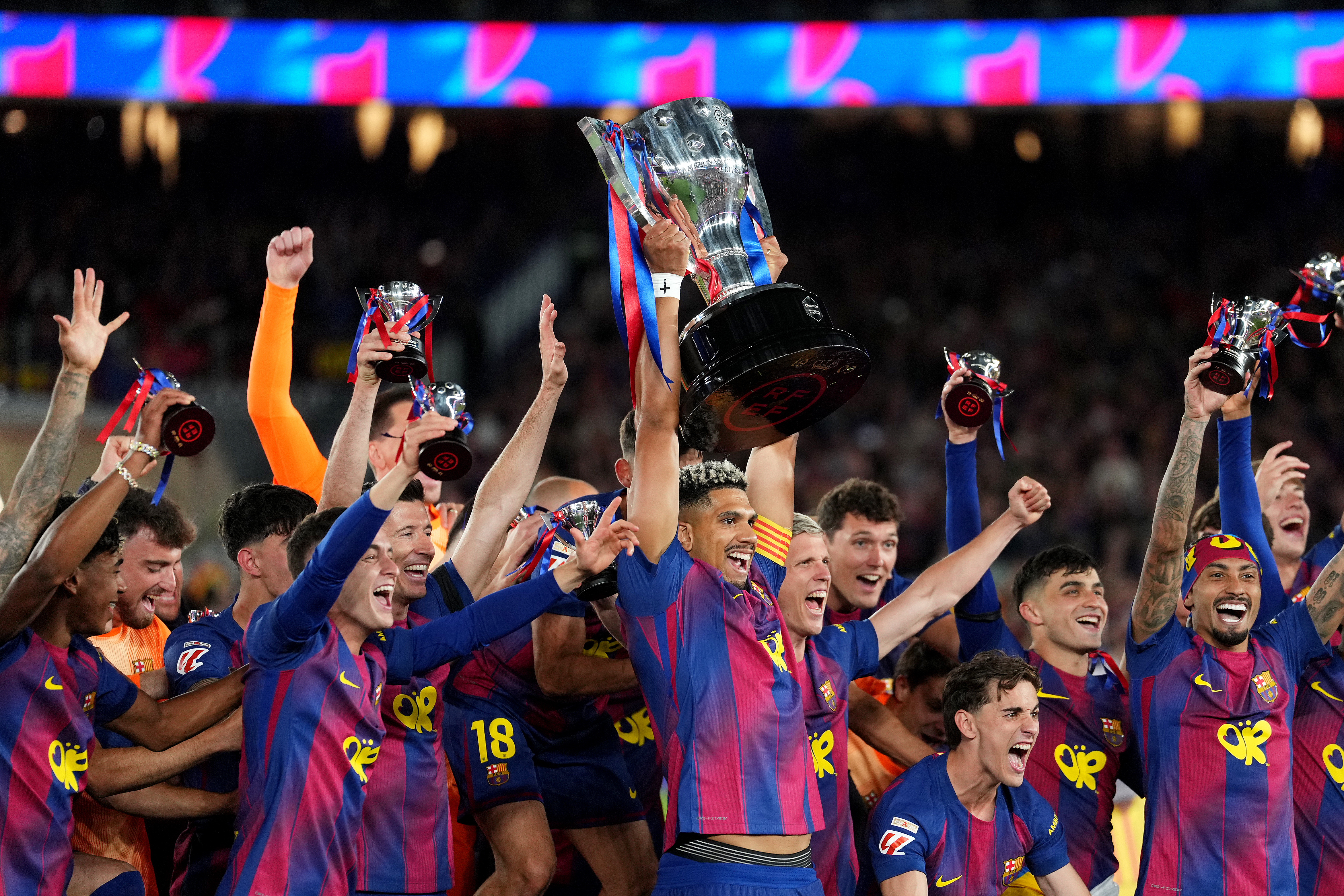 Barcelona vs Real Madrid LIVE: El Clasico result and latest updates