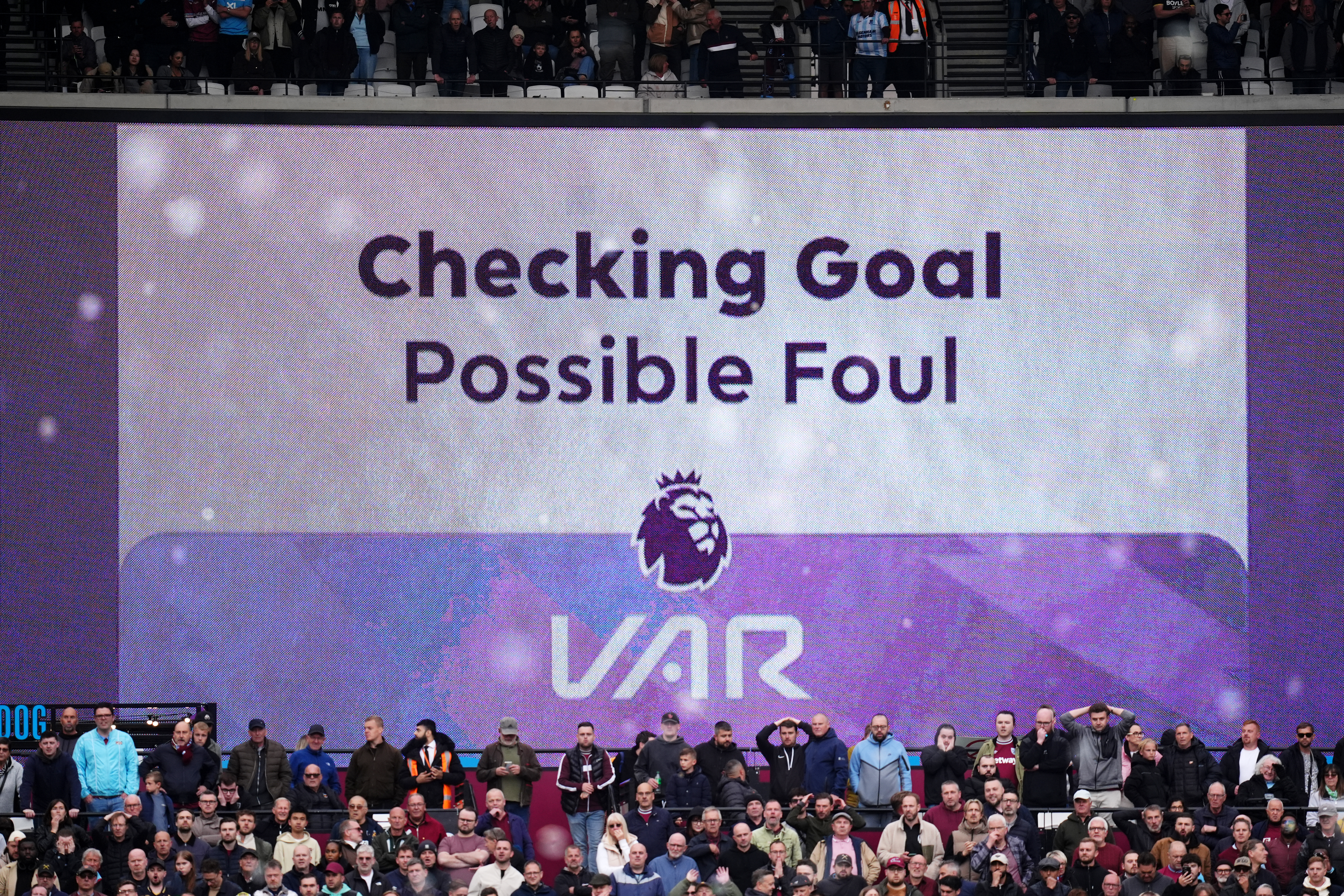 'Be honest': Fan debate rages over West Ham vs Arsenal VAR controversy