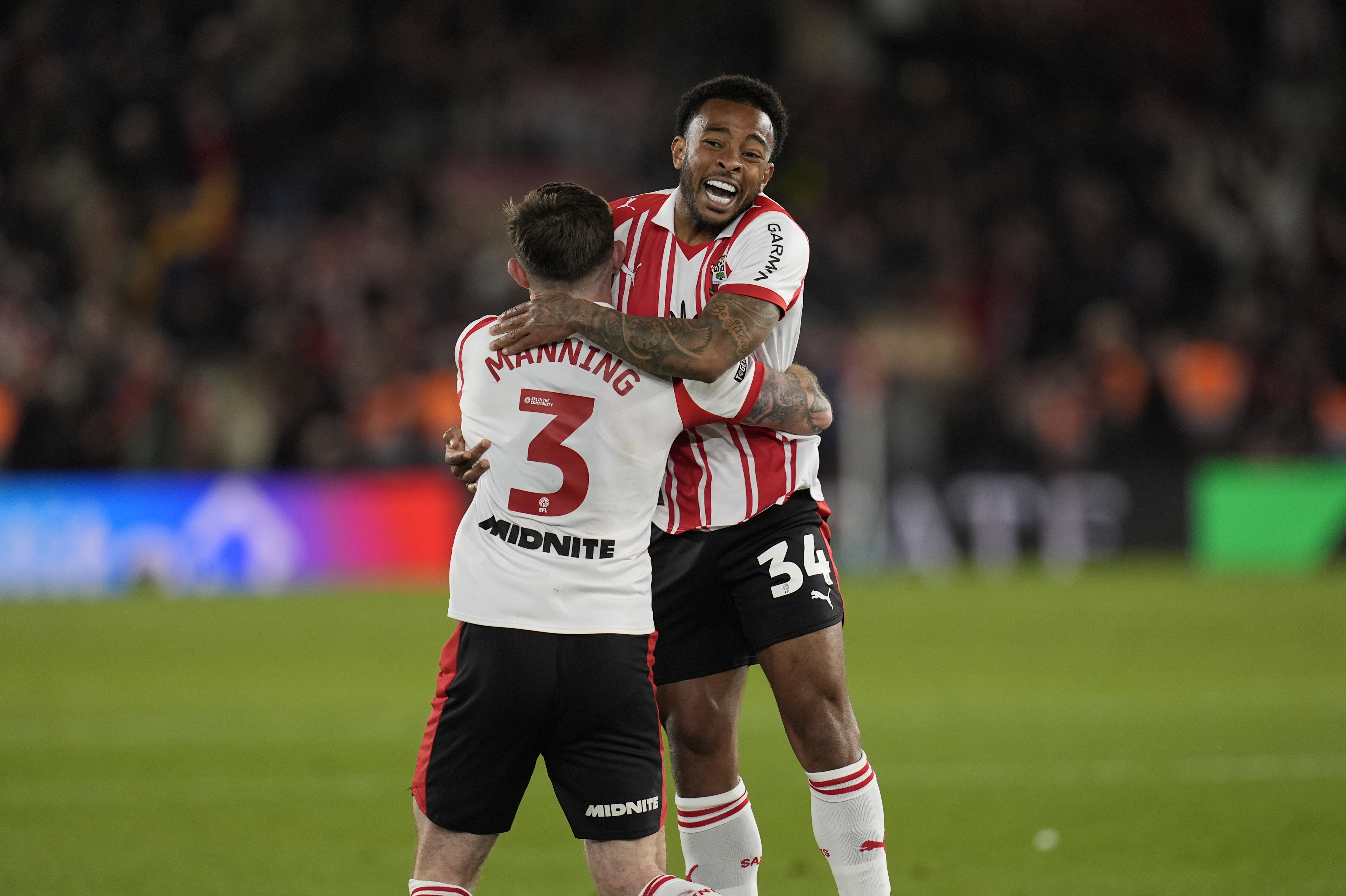 Southampton sneak past Middlesbrough to book Wembley showdown