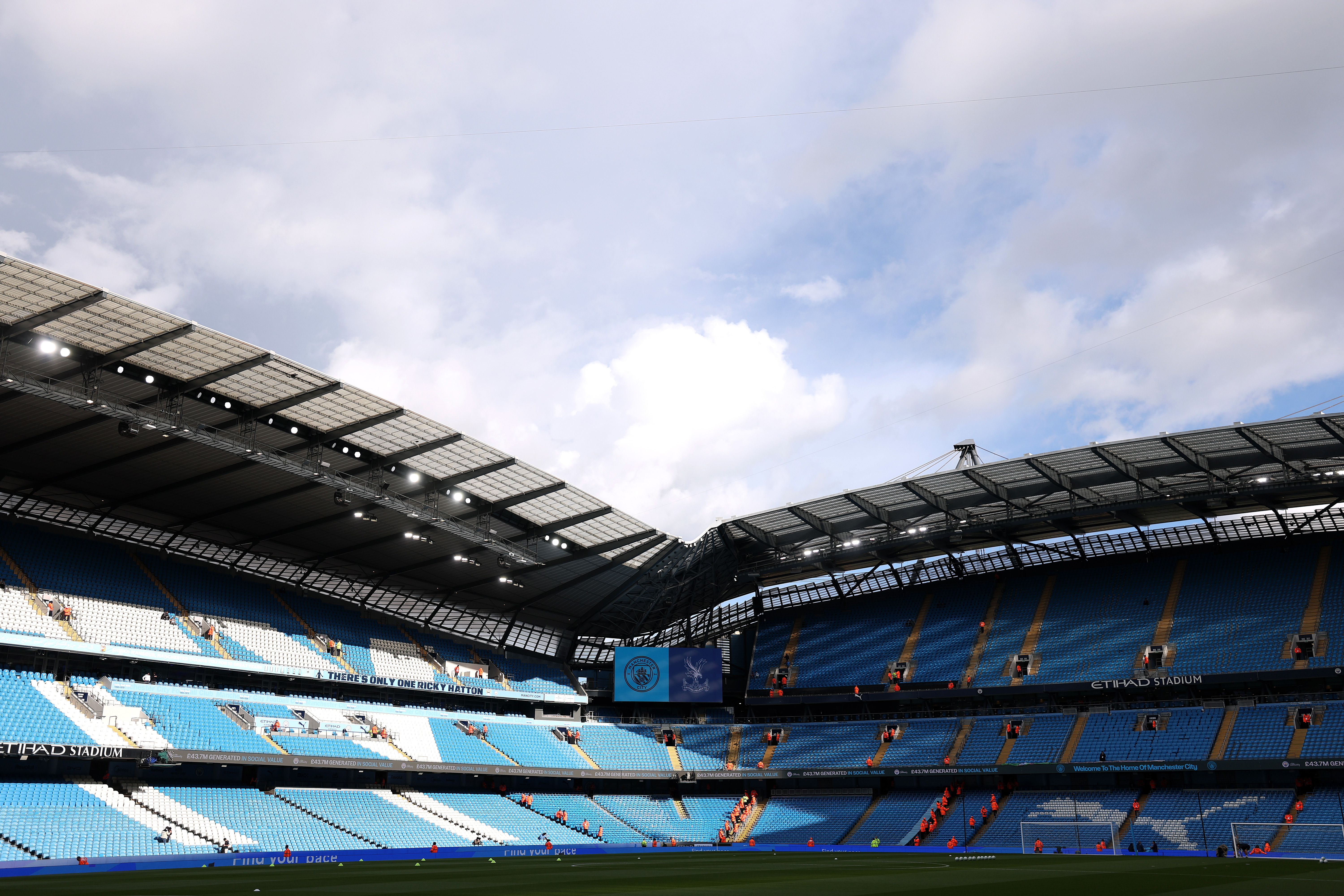 Man City vs Crystal Palace: Premier League - LIVE