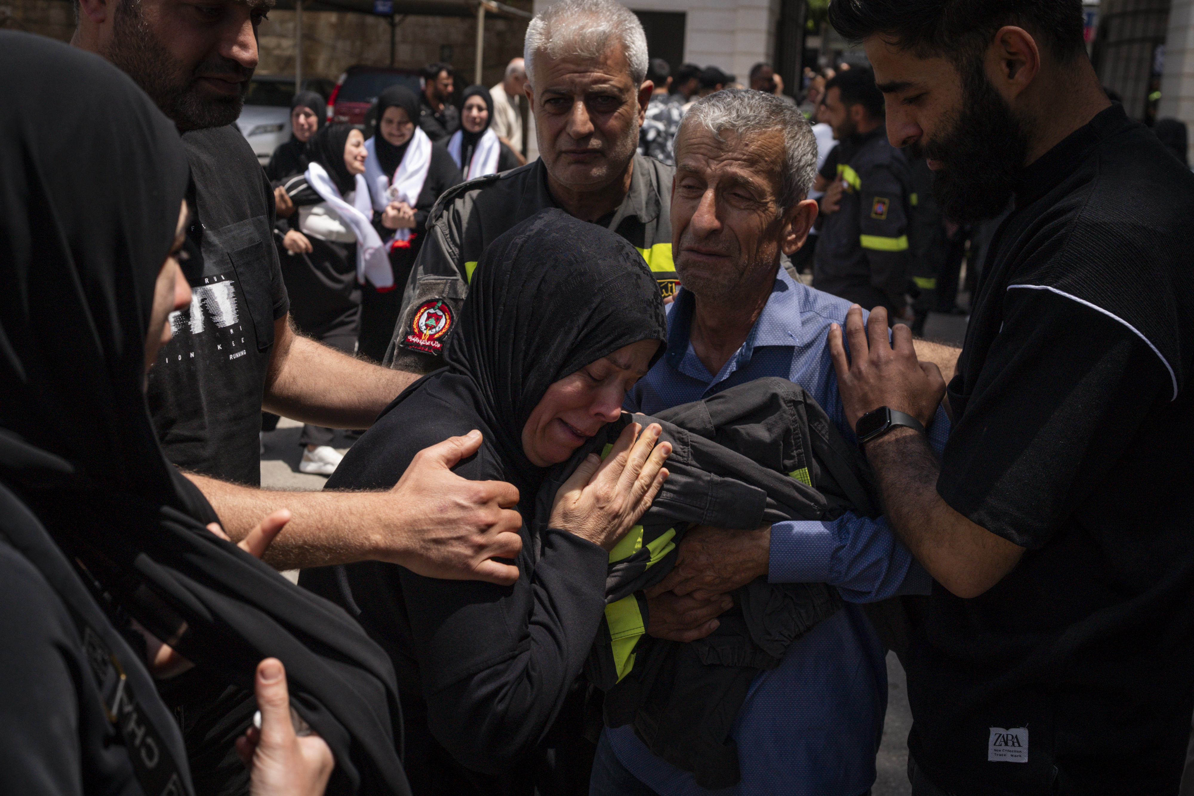 Israel and Lebanon agree to extend Iran war ceasefire, US says