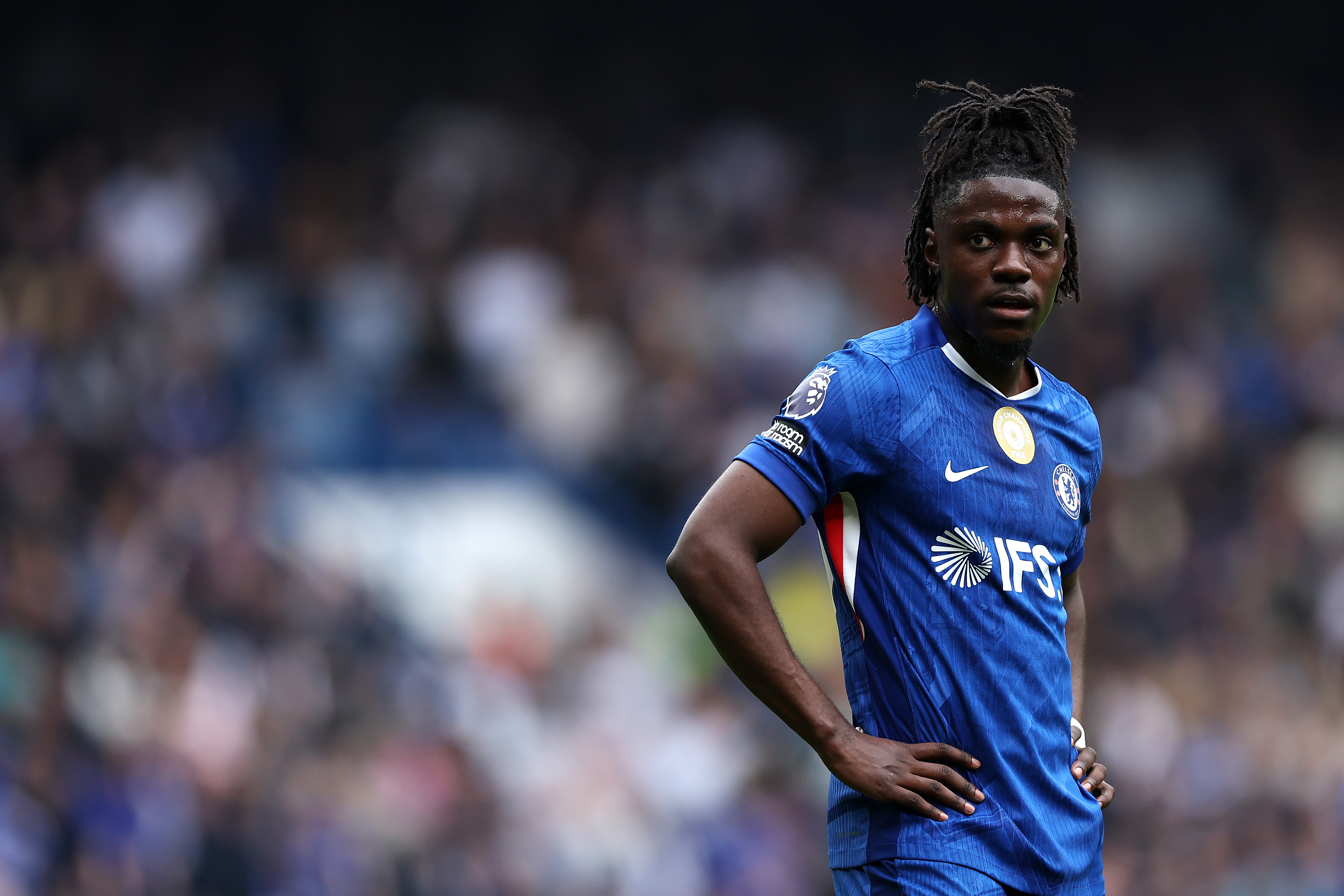 Chelsea reveal Lavia injury latest in three-man update before Spurs