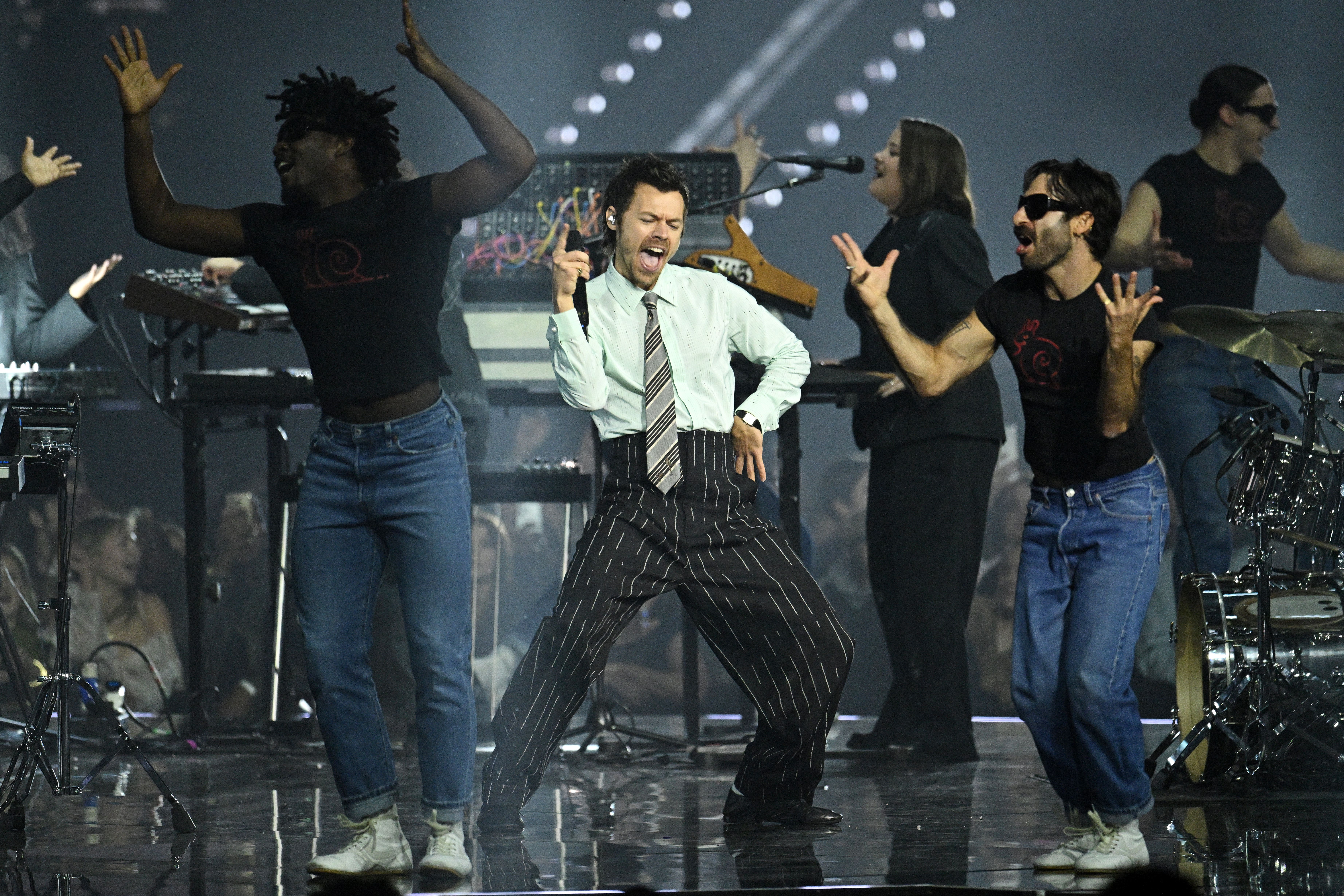 Here's how to get cheap tickets for Harry Styles' London Wembley Stadium residency 