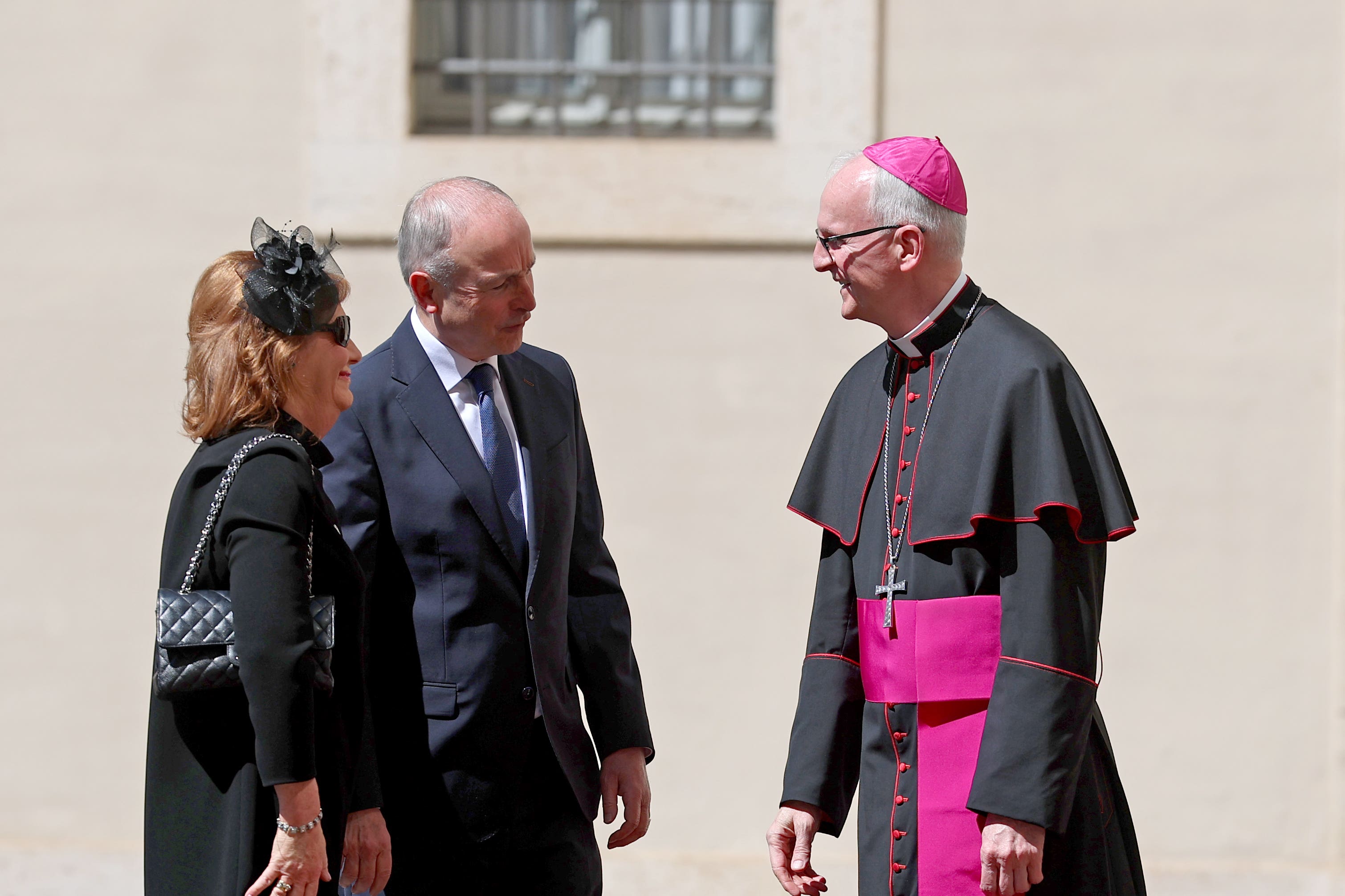 Irish premier arrives at Vatican for meeting with the Pope