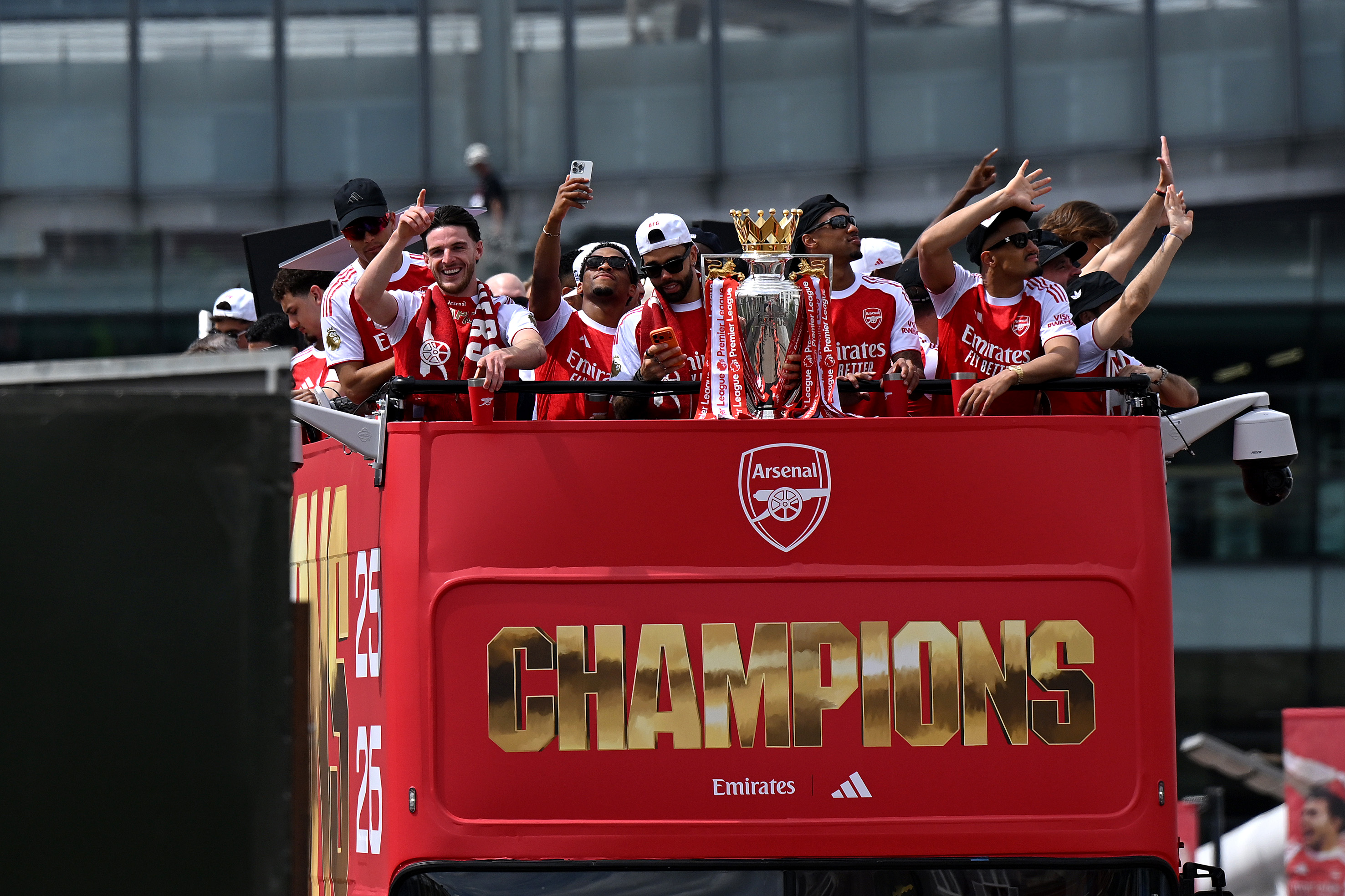 Declan Rice puts Arsenal's rivals on notice with trophy vow