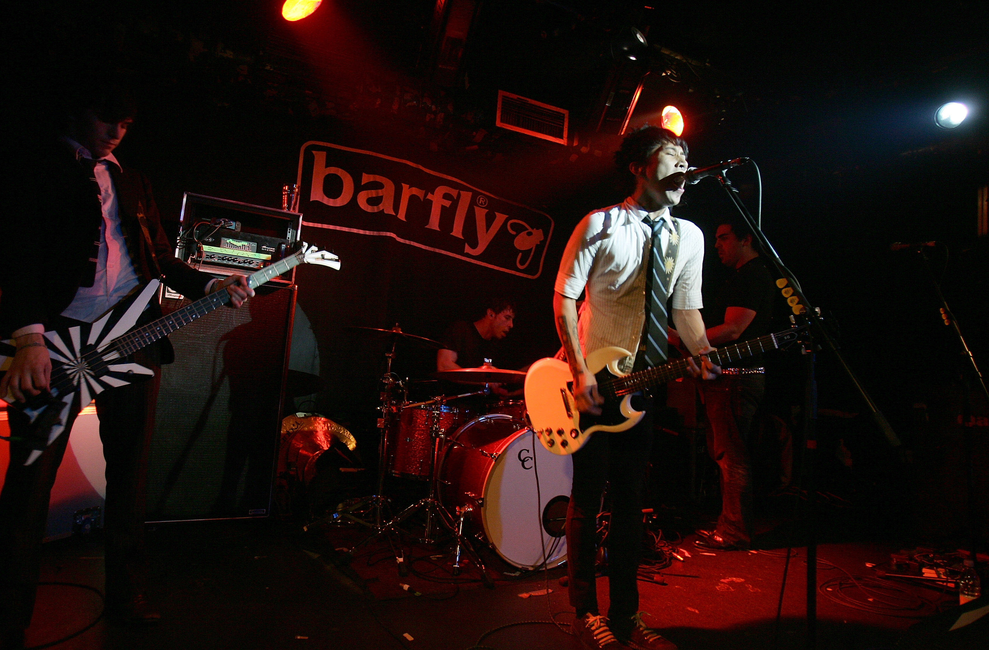 Lola Ray perform on stage at BarFly in 2005