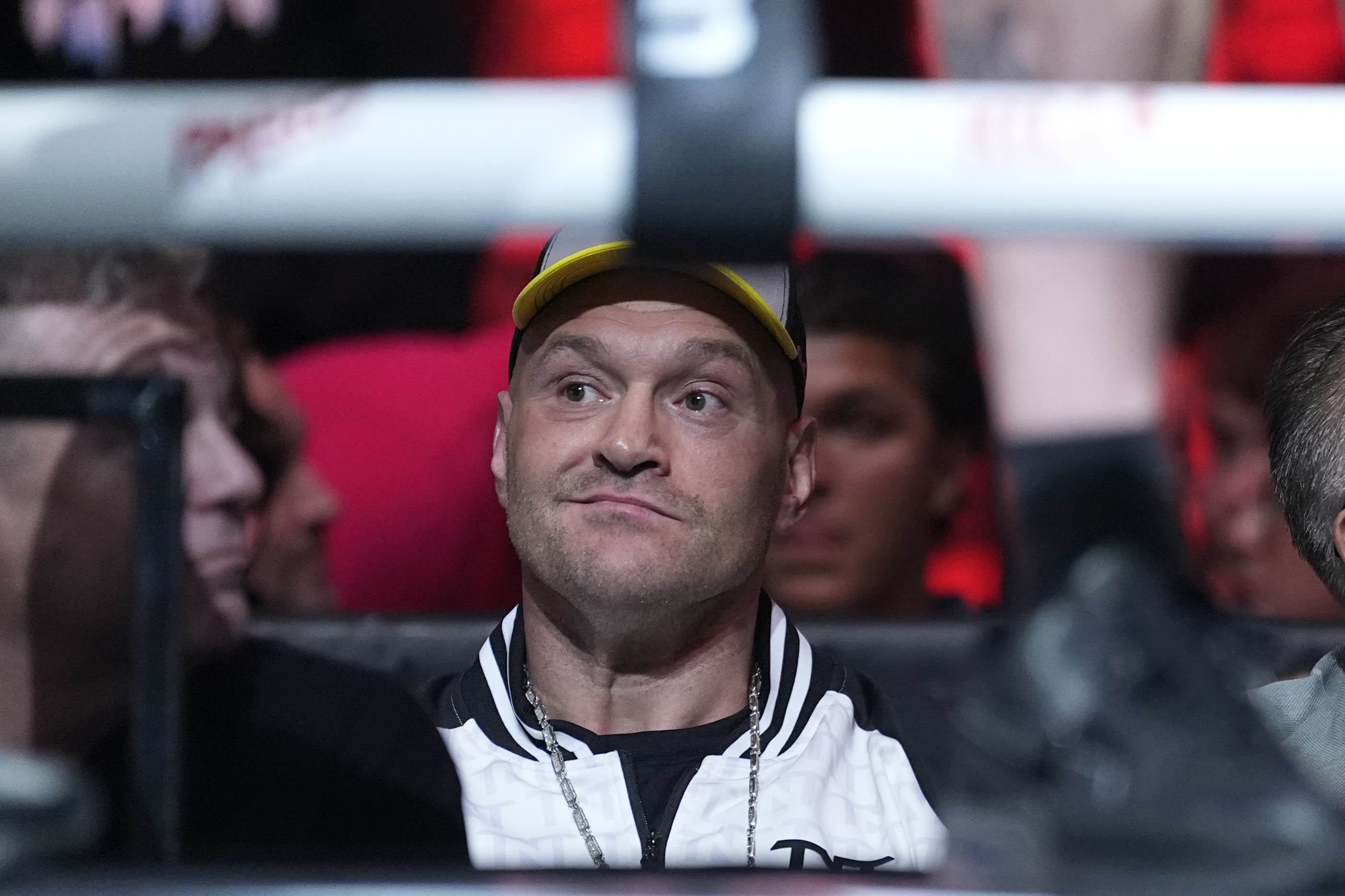 Tyson Fury sparks controversy with ‘Donald Trump for prime minister’ hat