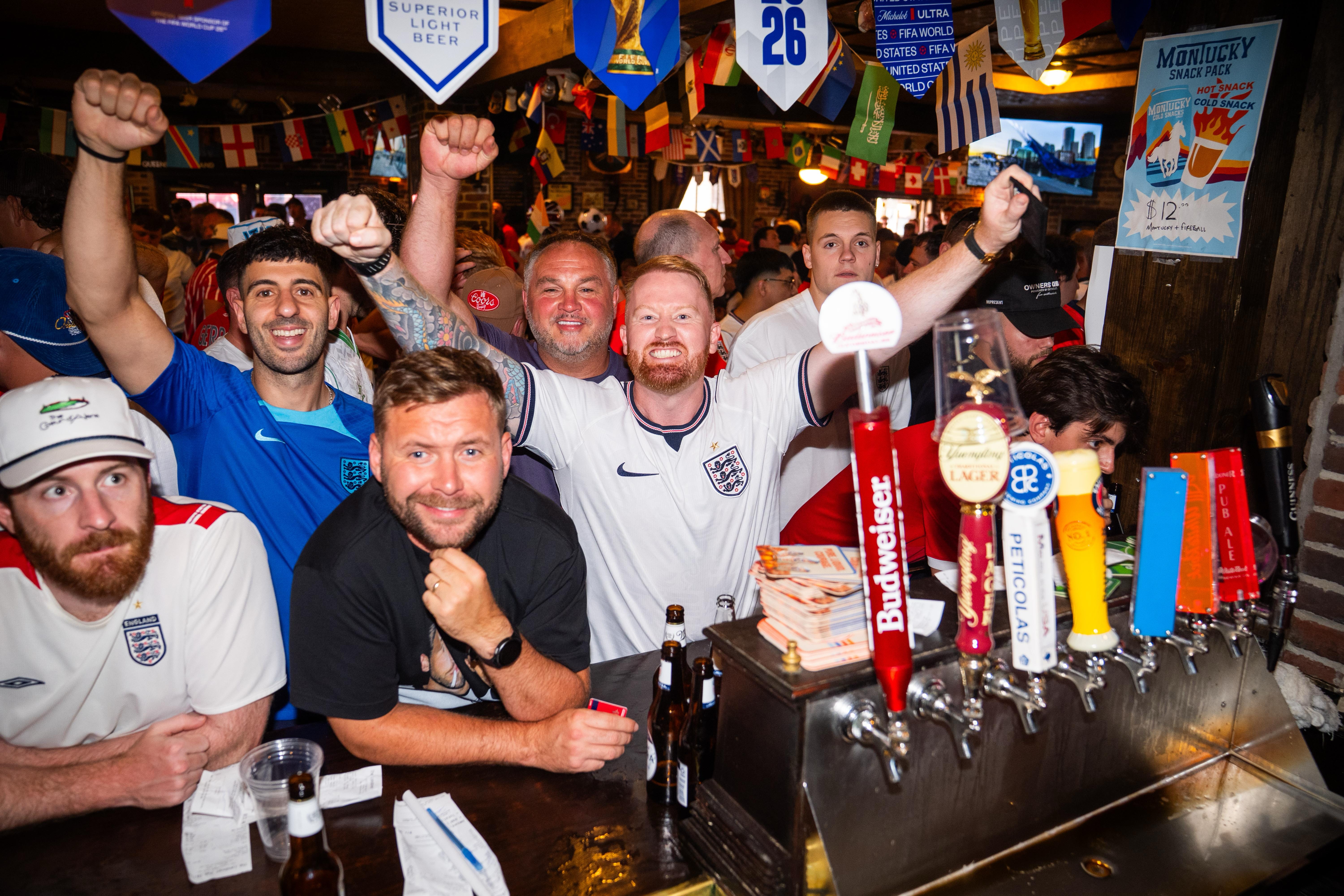 England fans defy distances as hundreds gather on eve of World Cup opener