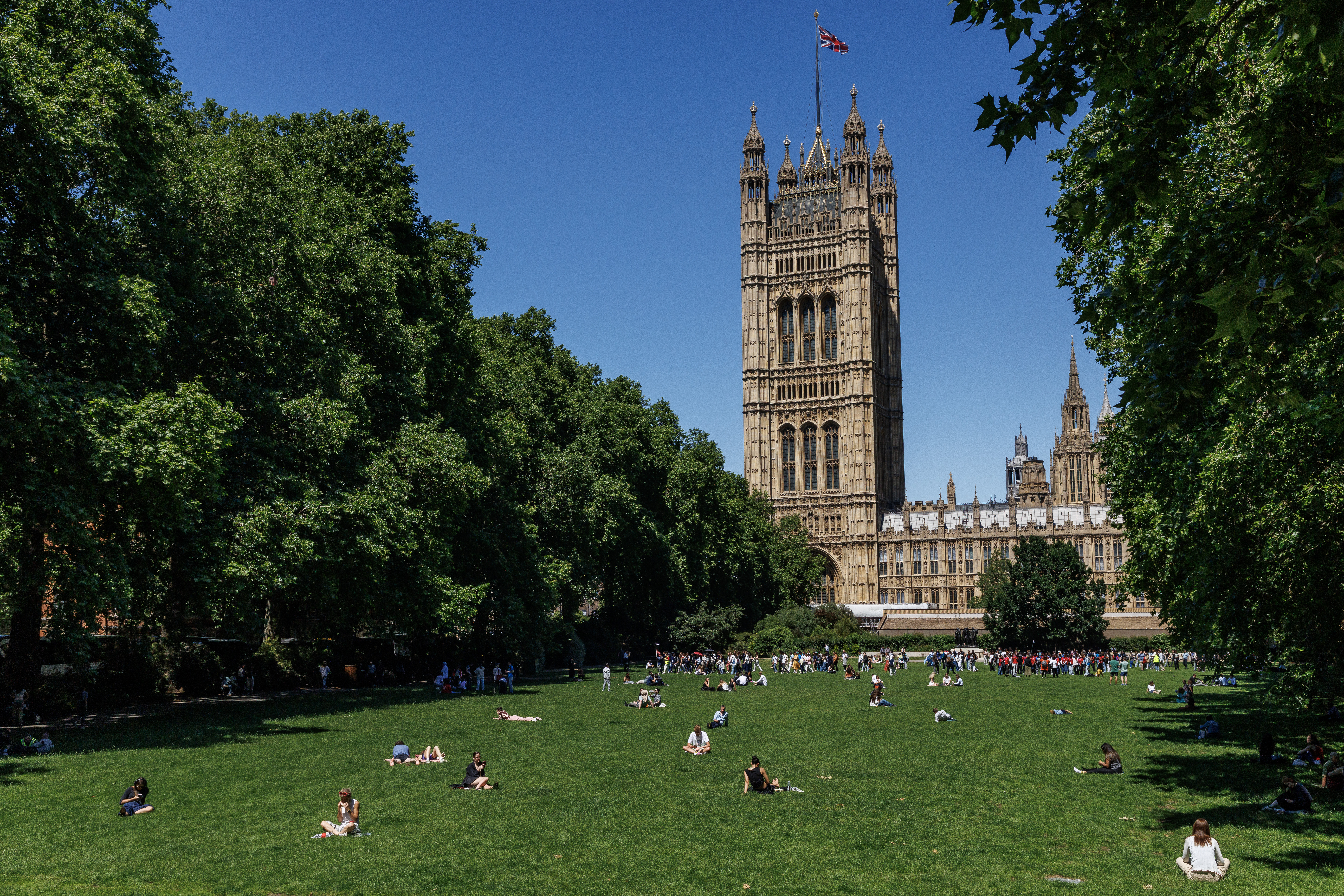 How long will the London heatwave last? Amber warning as temperatures to hit 31C