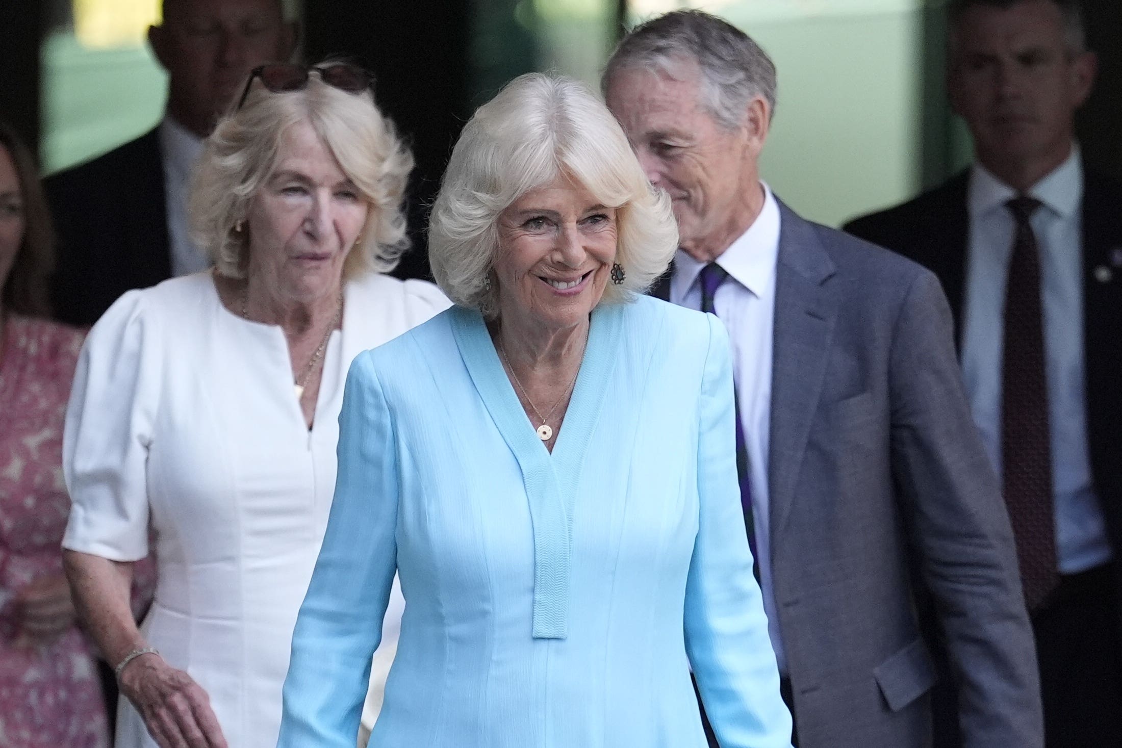 Queen joined by sister on royal visit to Wimbledon Championships