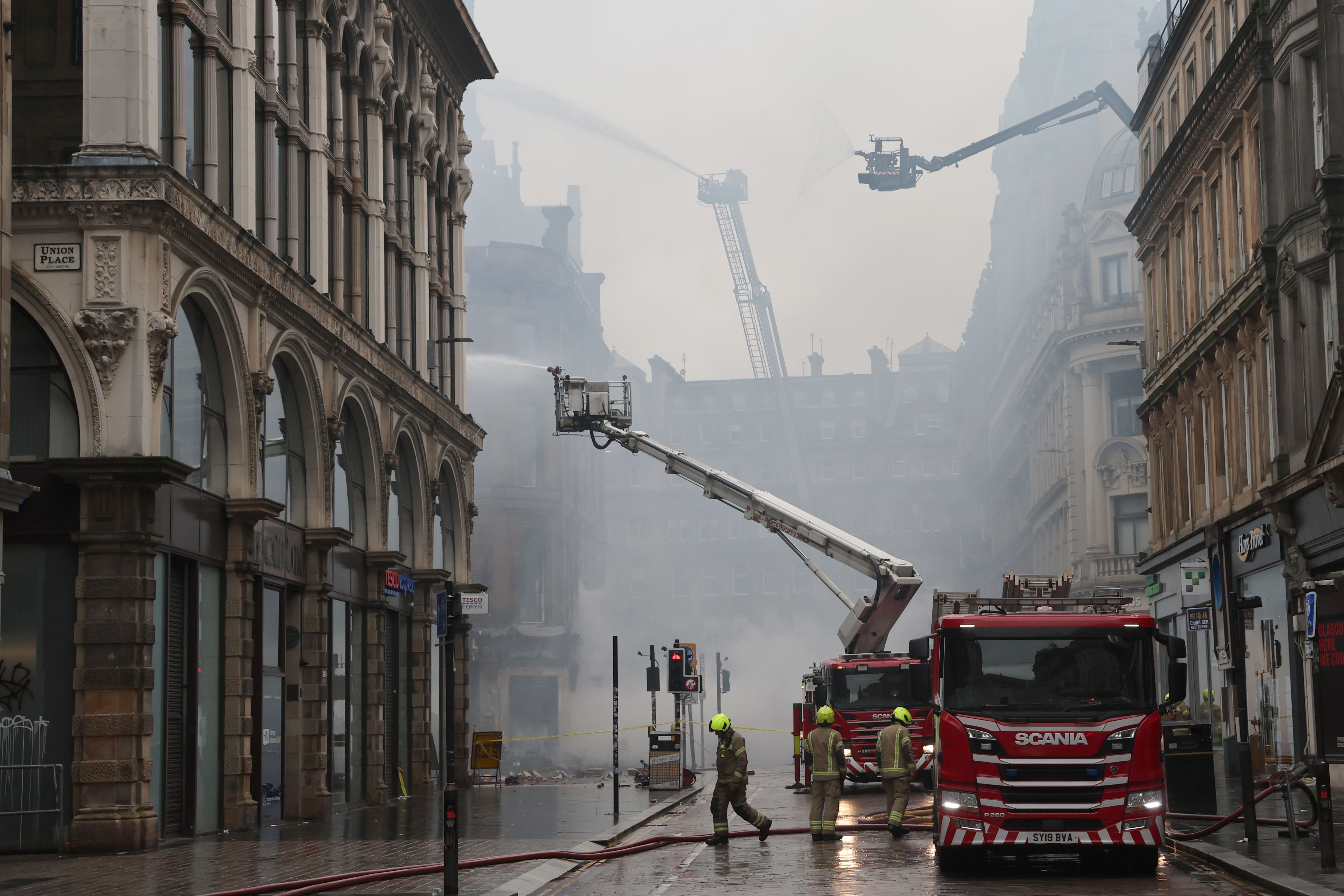 Glasgow Central Station and Union Street to fully reopen after blaze