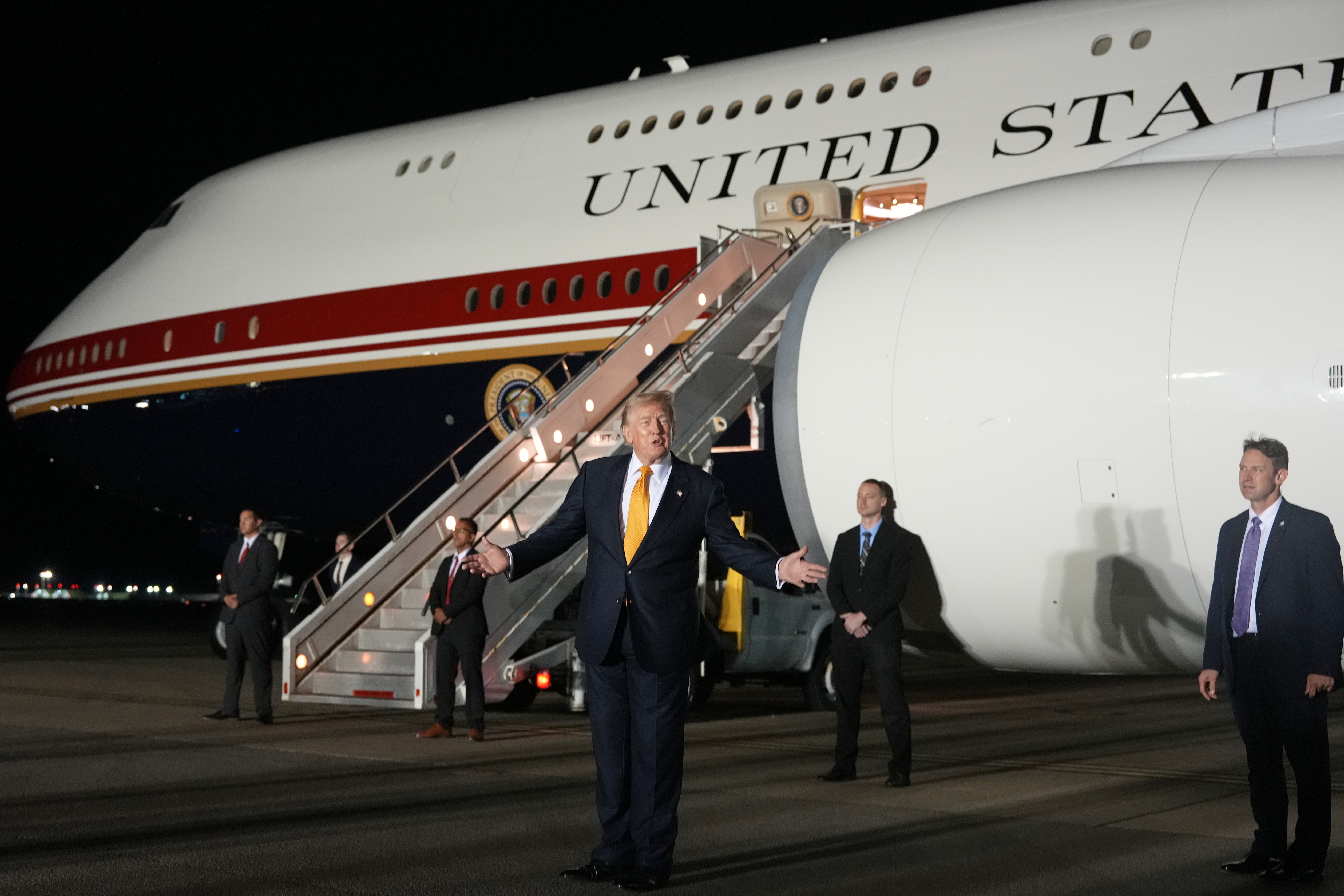 Trump denies security fears behind change of plane in UK