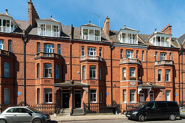Rupert Everett could go Wilde in this Chelsea flat