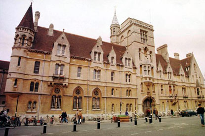 75 per cent of London colleges charge top fee