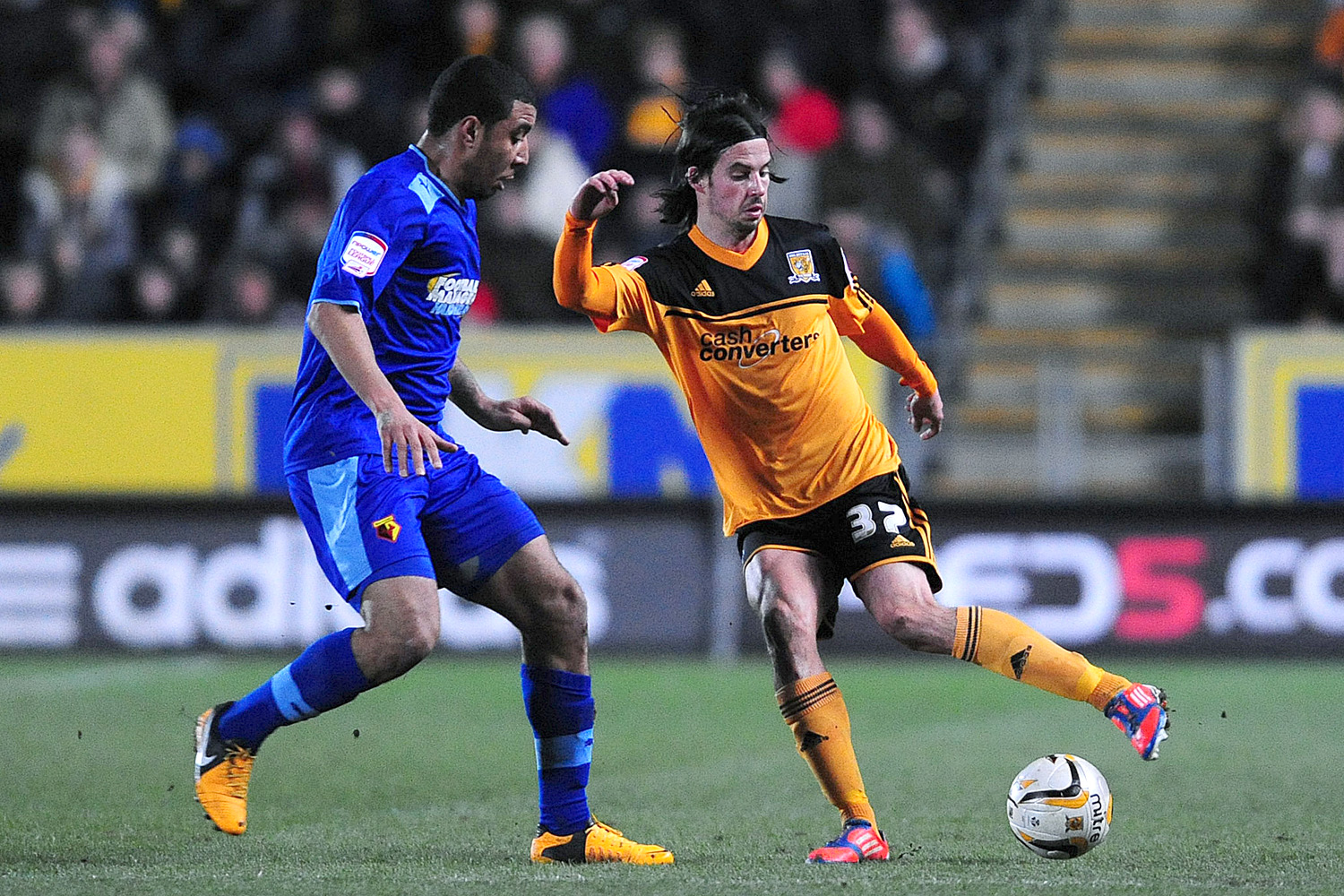 Hull sign George Boyd but David Stockdale deal is in doubt