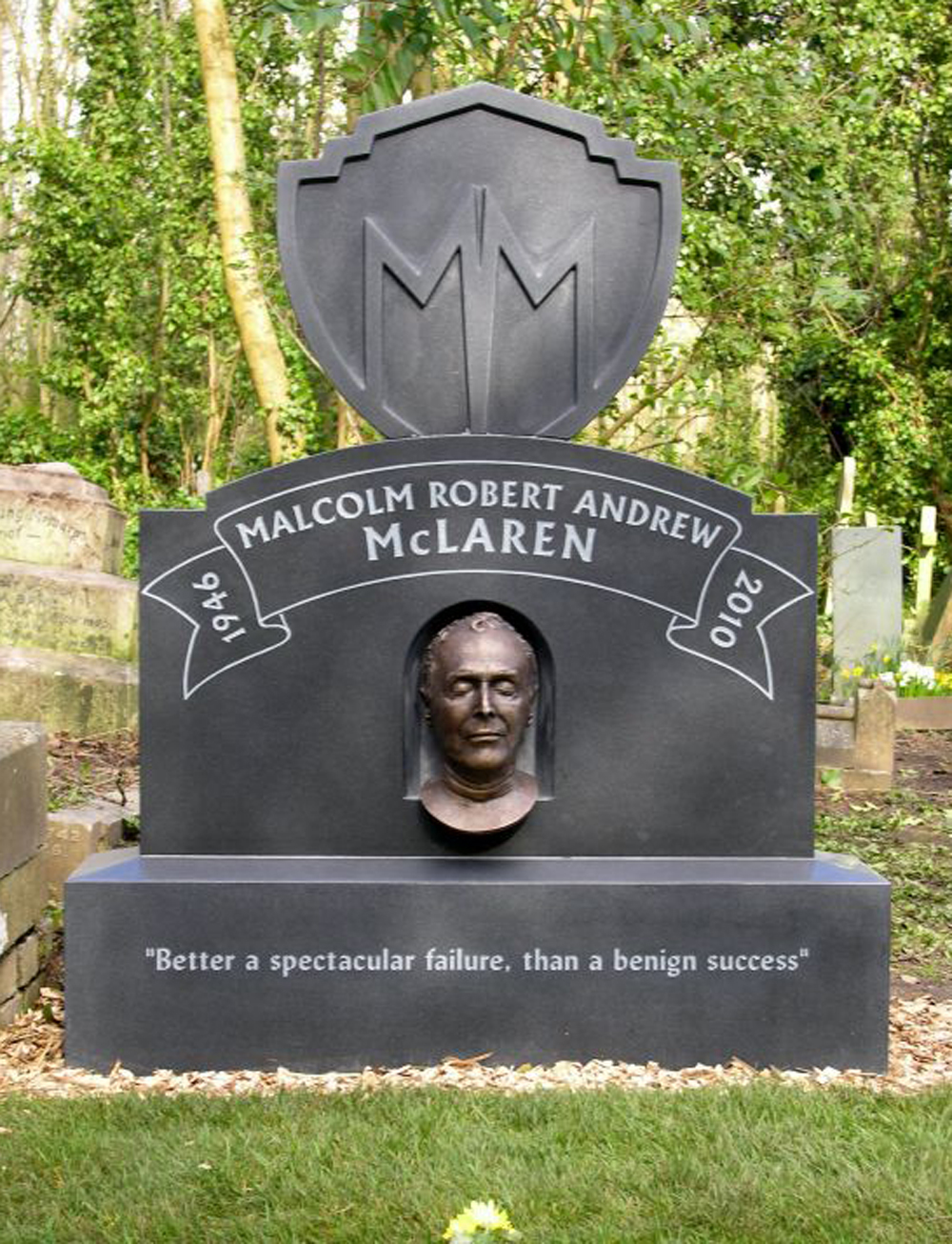 Sex Pistols manager Malcolm McLaren gets grave stone and a death mask