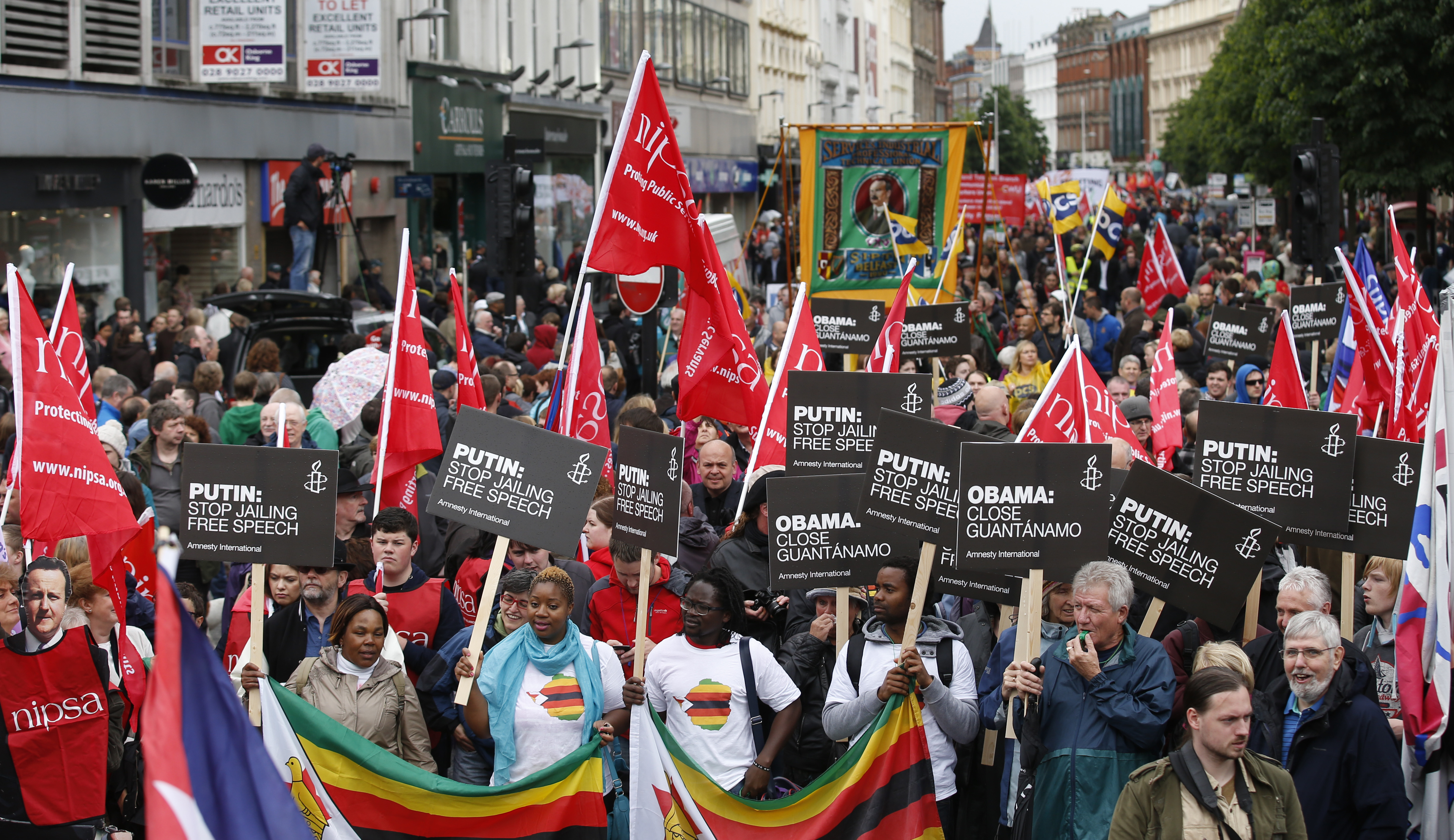 Belfast G8 protests: Jim Broadbent calls on leaders to end world