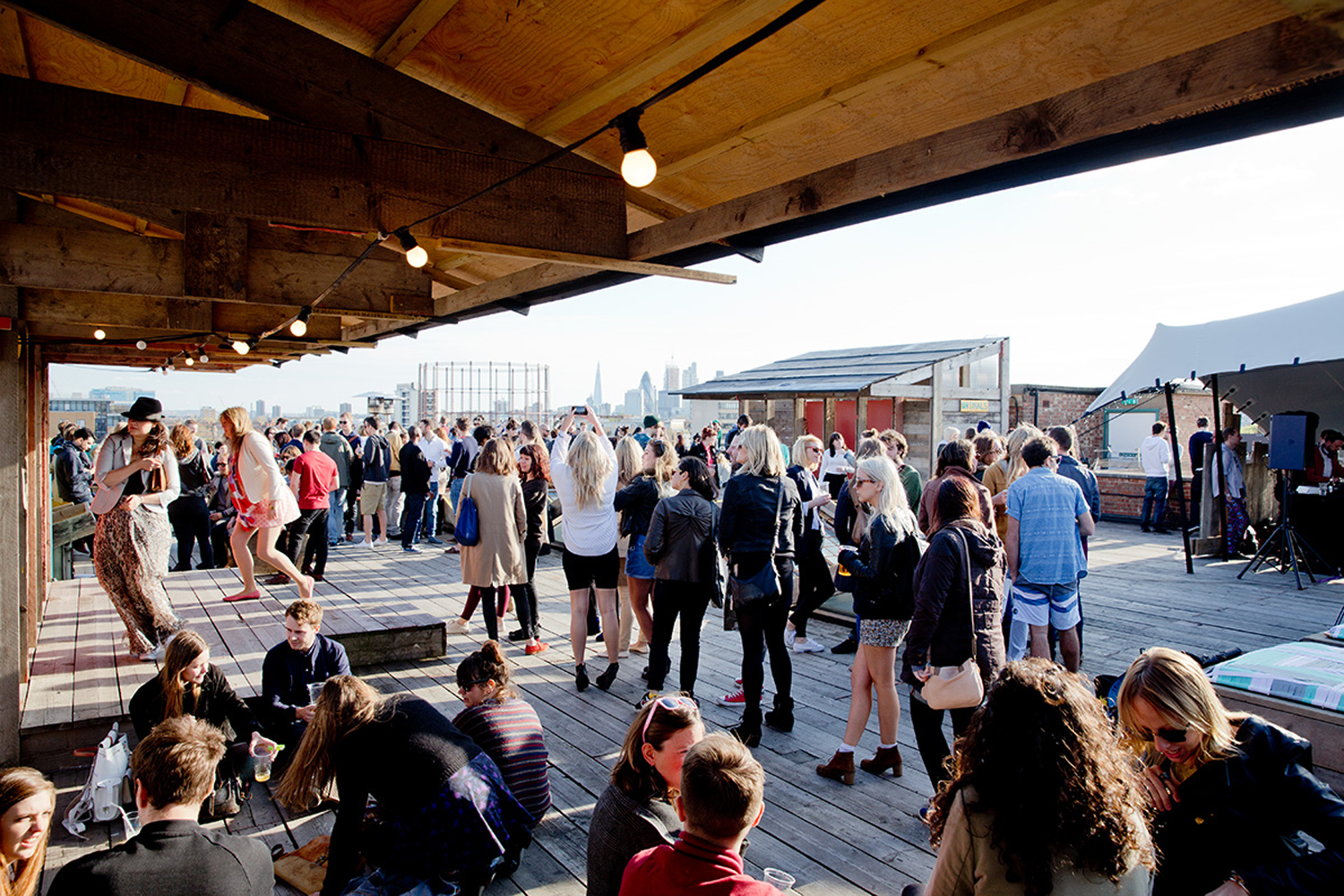 Hackney rooftop bar and nightclub at risk from 'luxury block of flats'