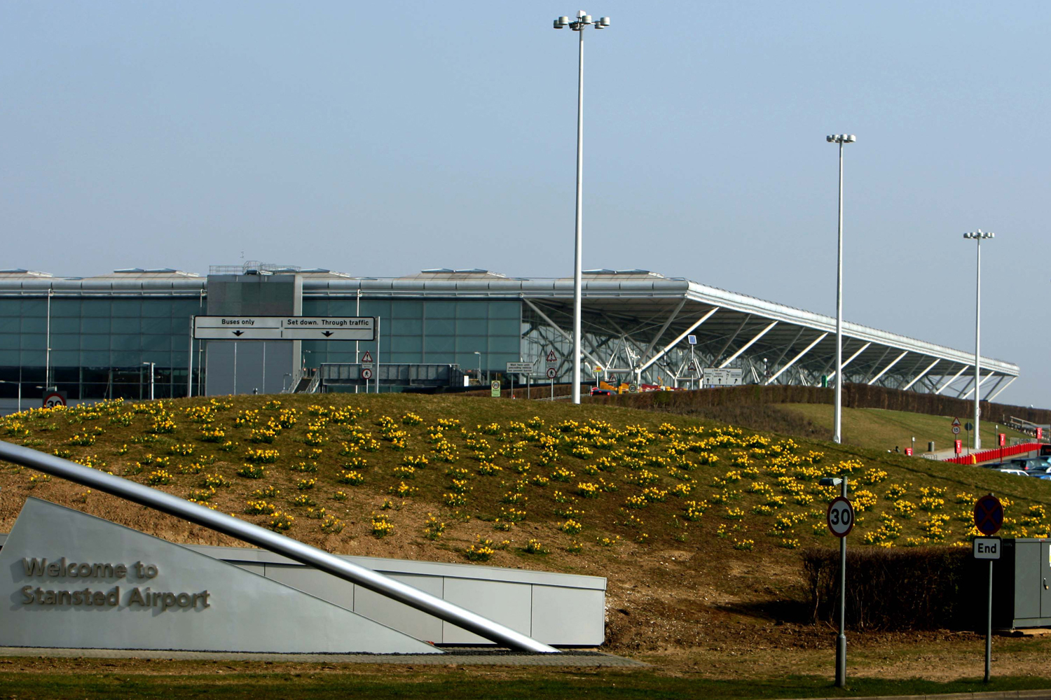 News in brief: Morrisons loses most customers, Australia a drag on 