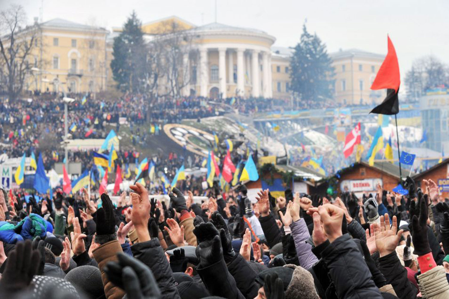 Ukraine: 200,000 turn out for anti-government protest in Kiev