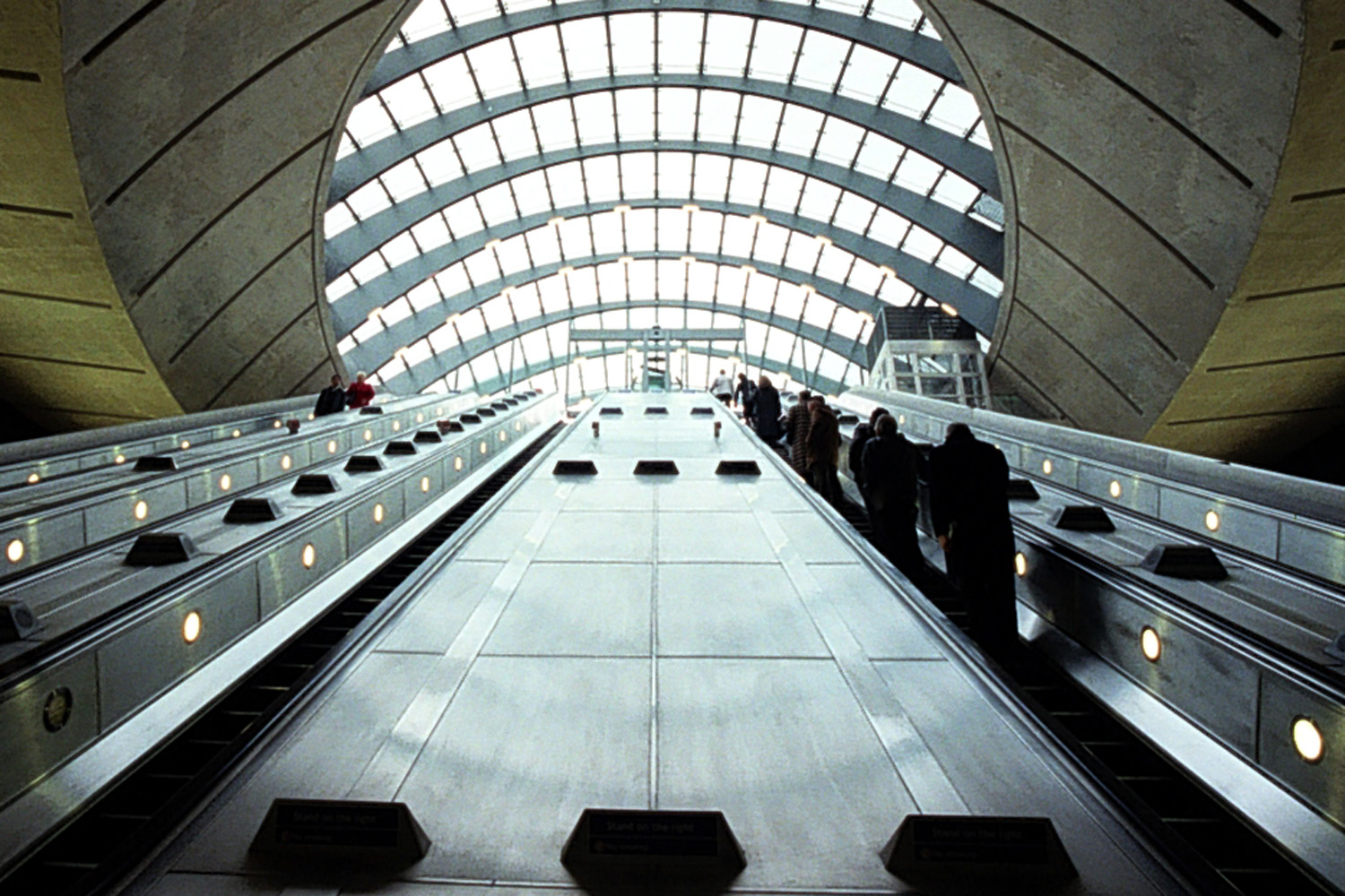 Jubilee line extension: 'Thrilling' stations should be listed, say heritage campaigners