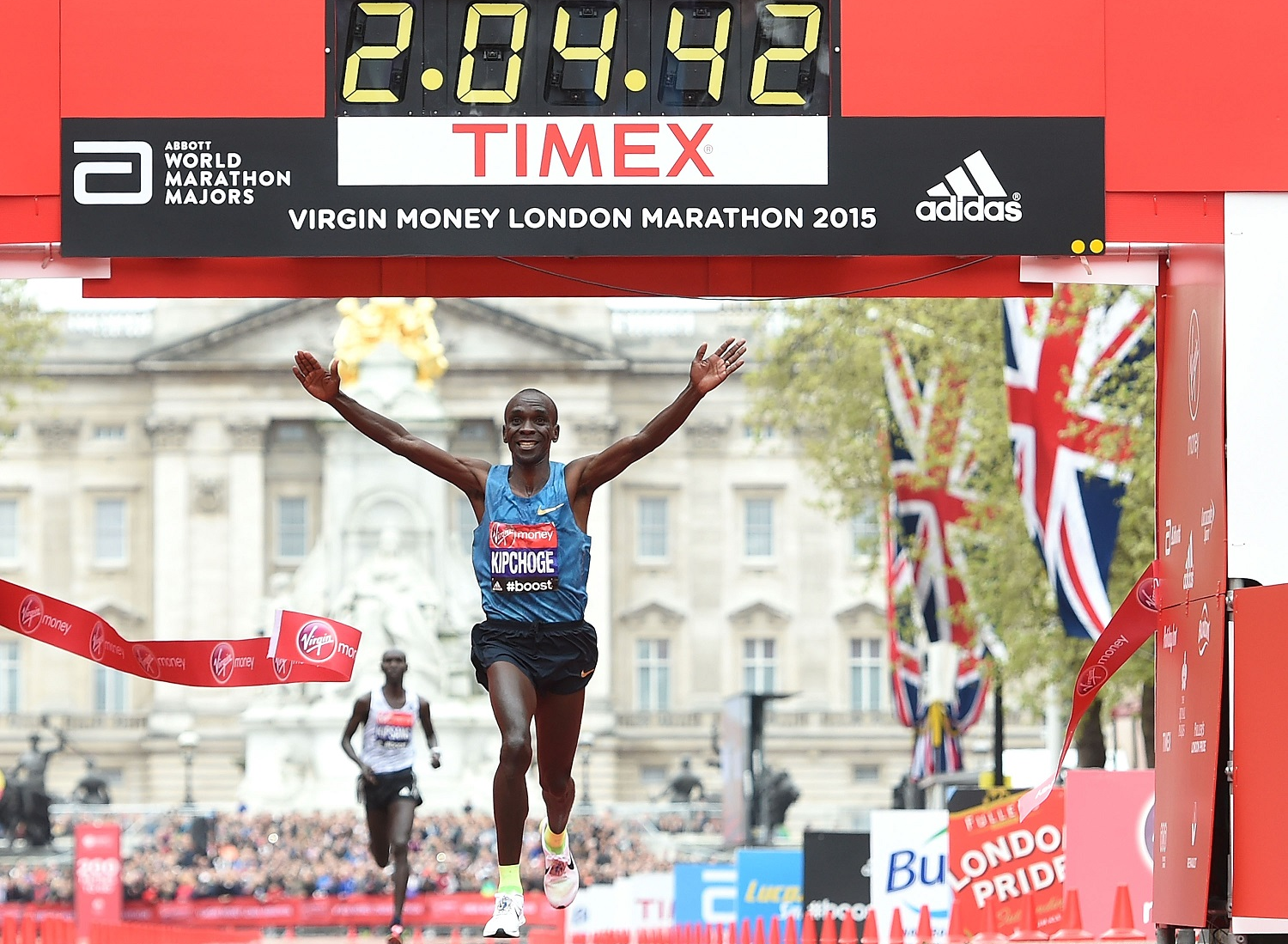Who are the favourites for this year's London Marathon?