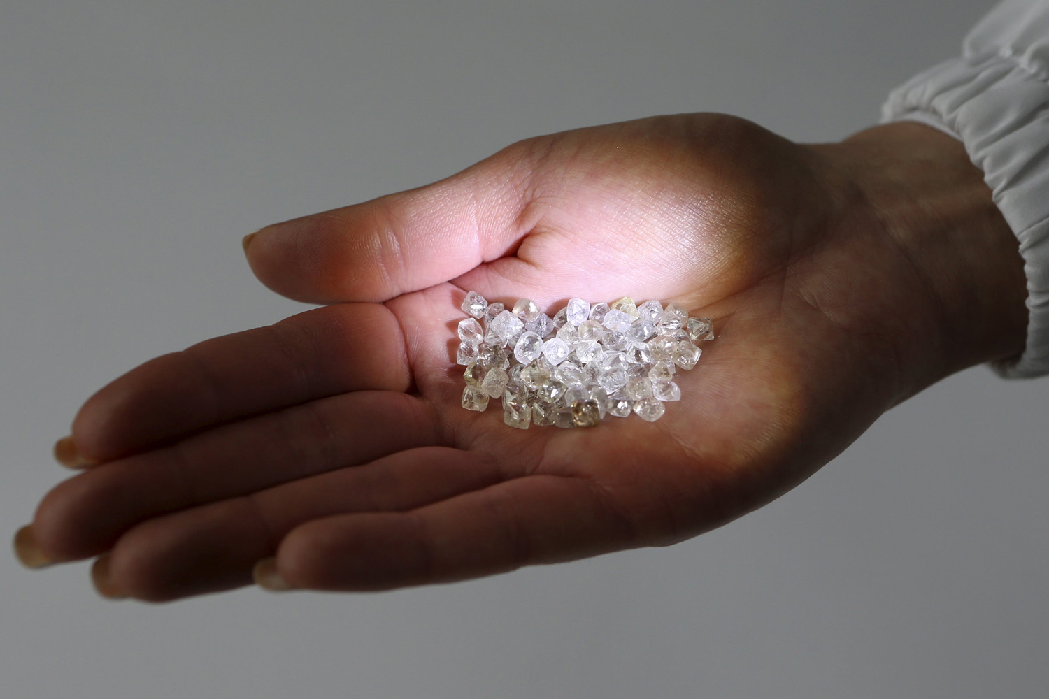 City Spy: Billionaire Beny cuts down on diamonds