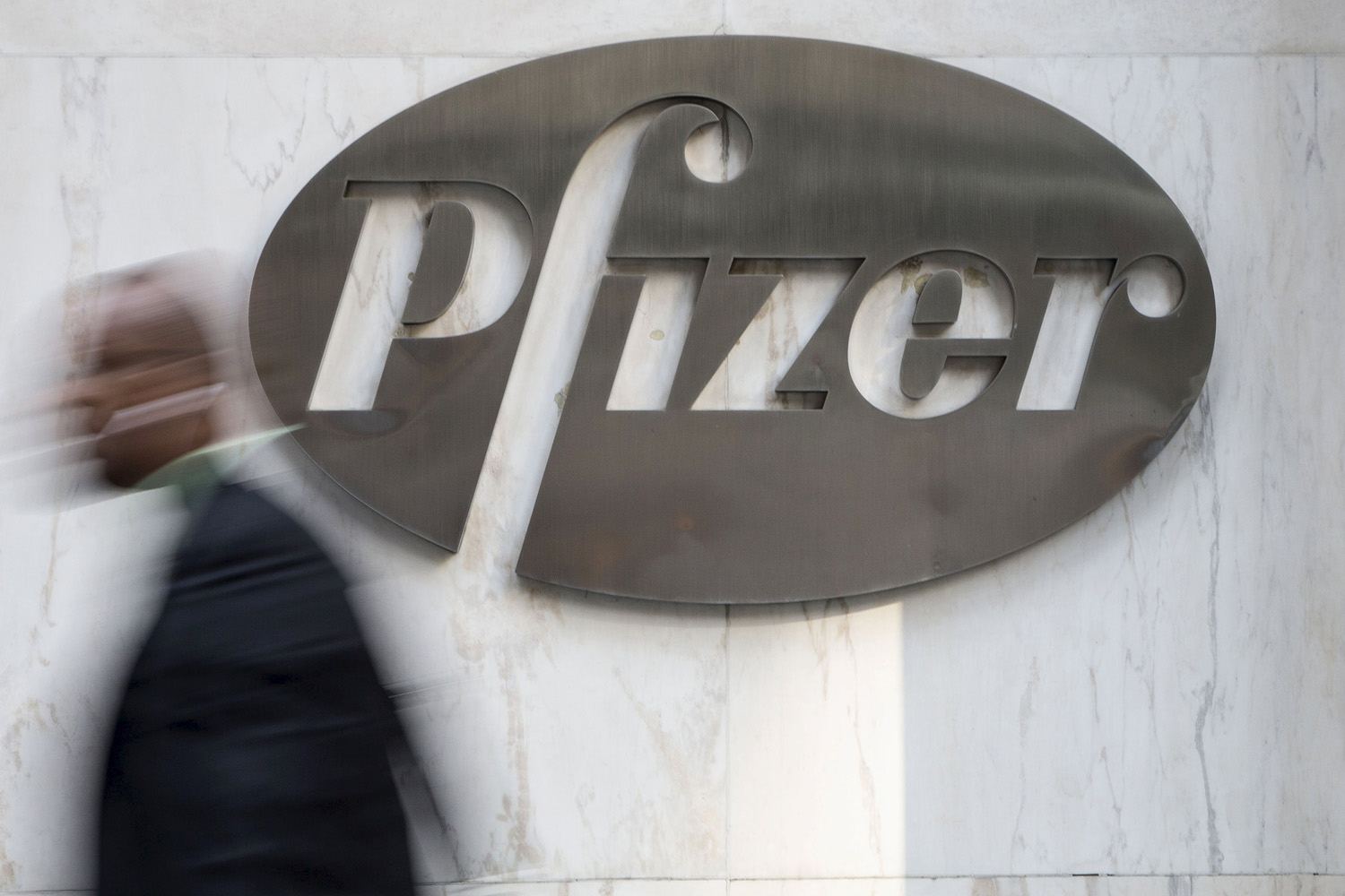 Canada follows UK in approving Pfizer/BioNTech Covid-19 vaccine