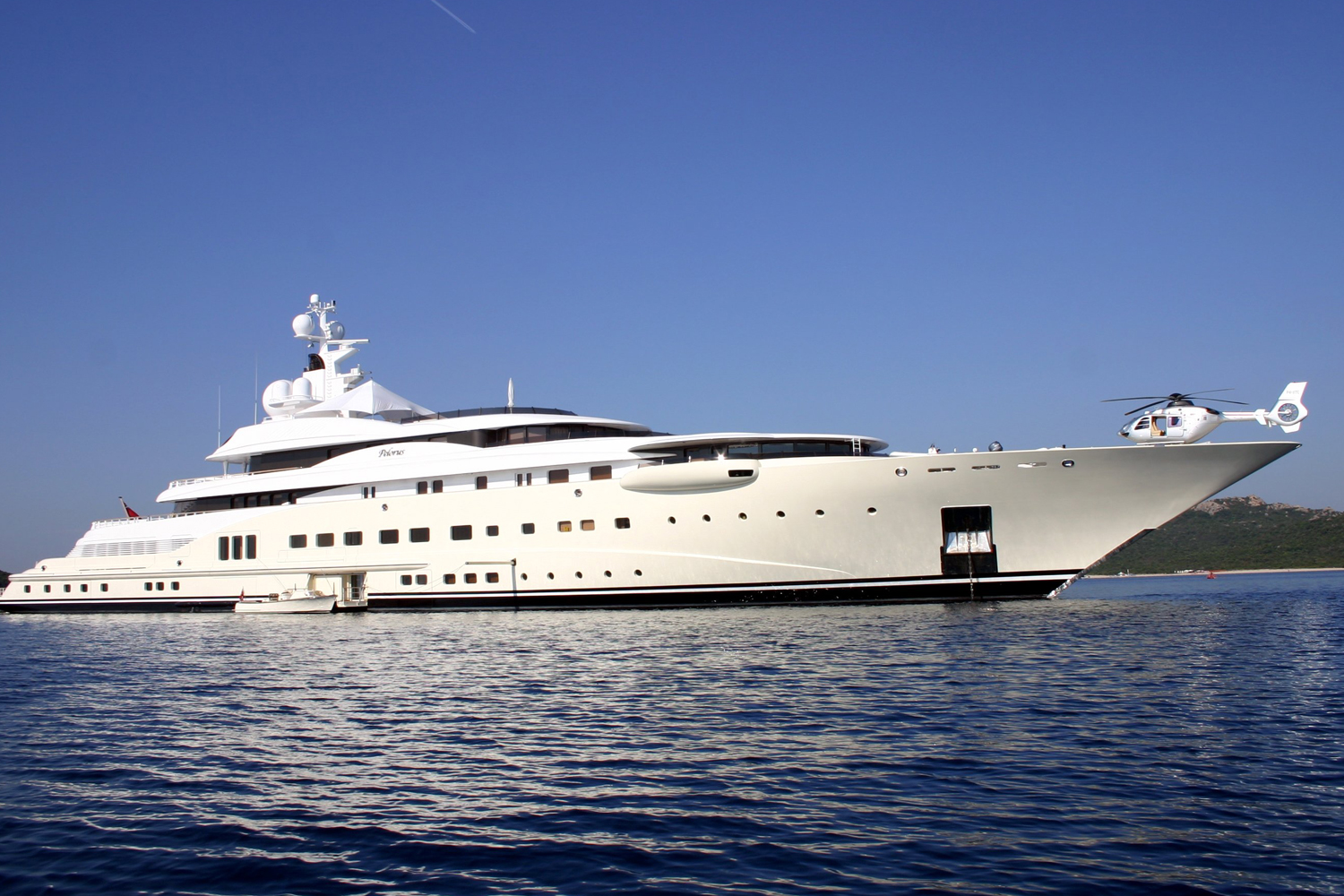 Brit designer is top choice for yachts of the super-rich