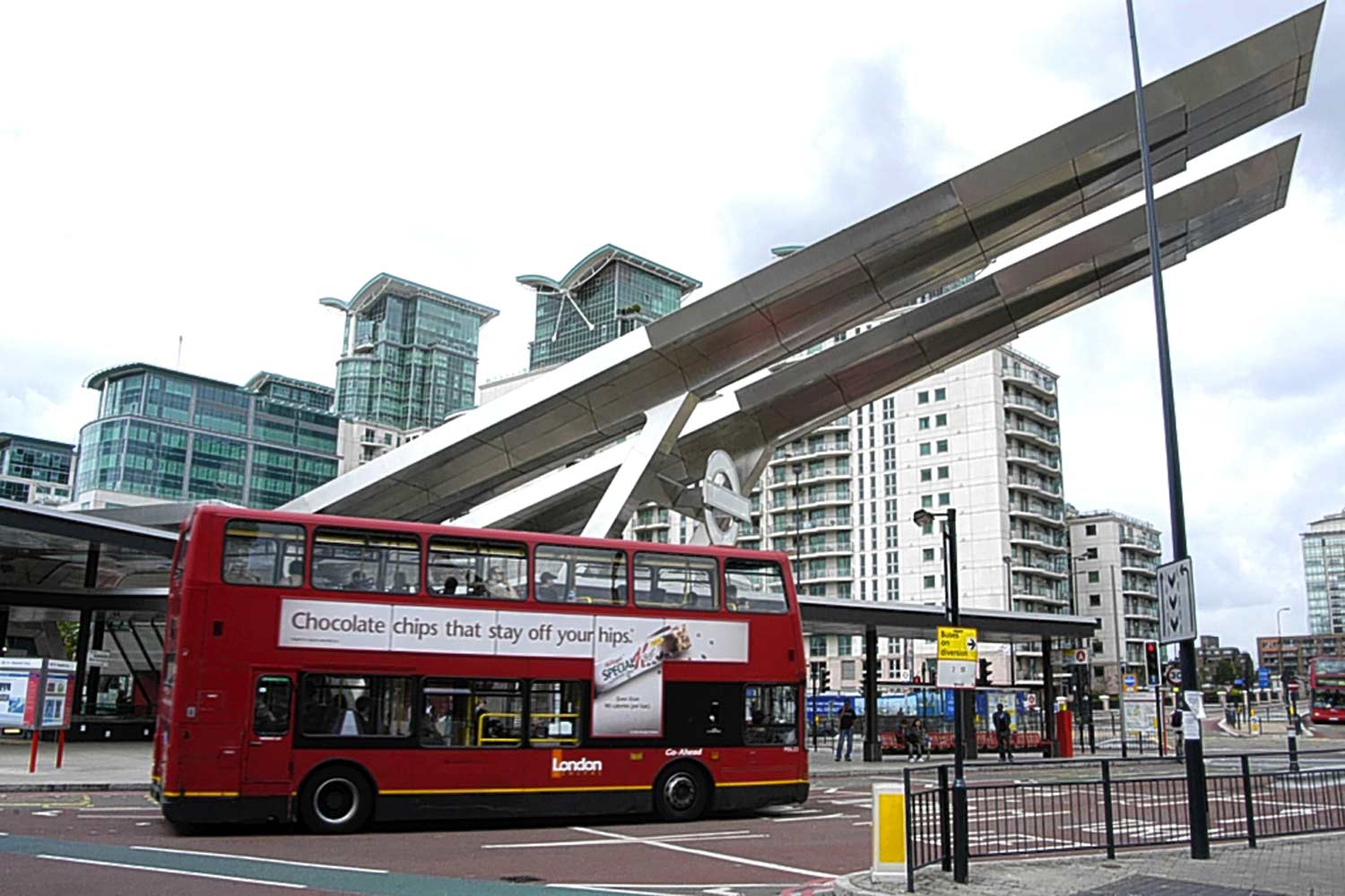 MP blasts 'ridiculous' plan to demolish Vauxhall bus station