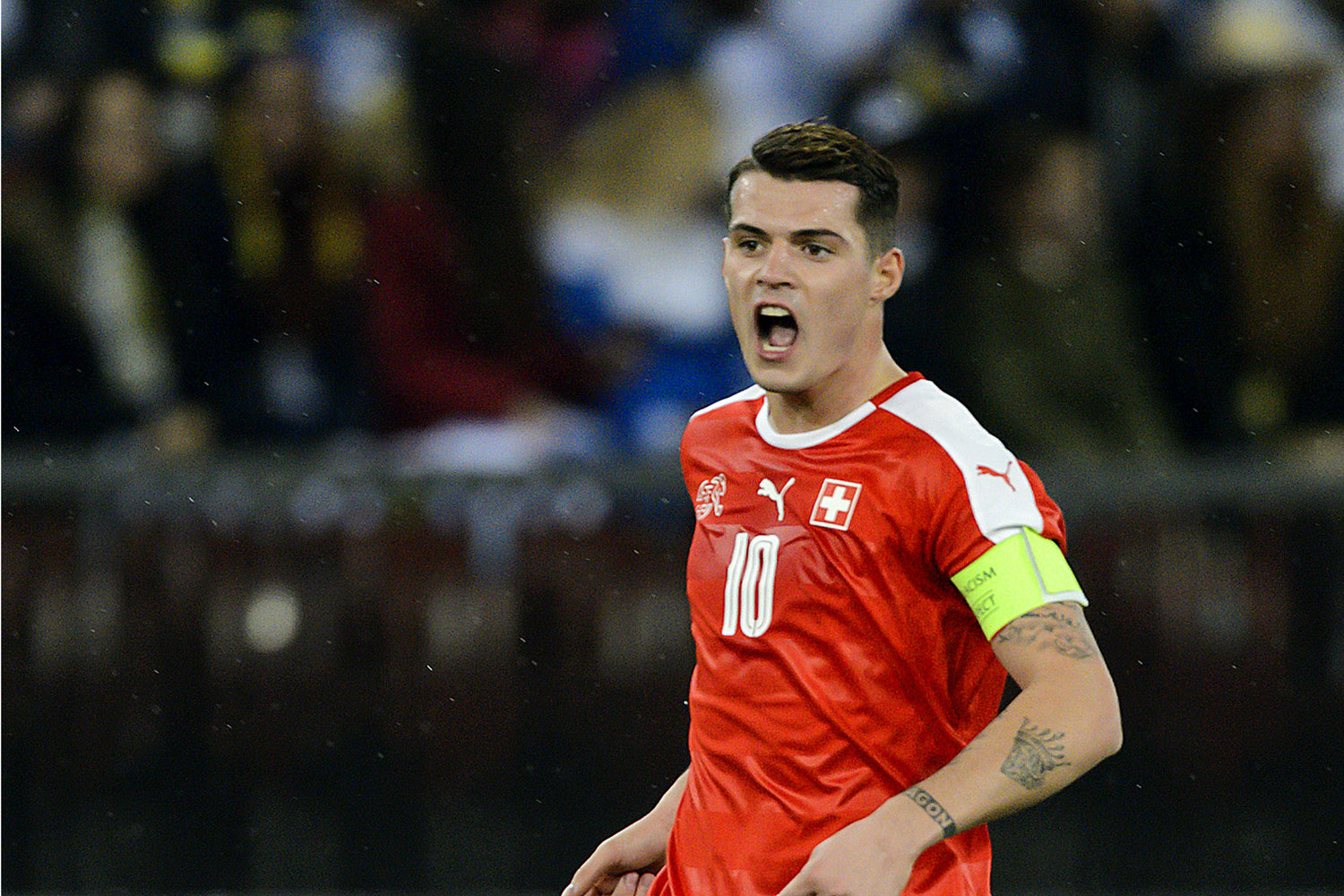 Arsenal fans get their first chance to see new signing Xhaka in action