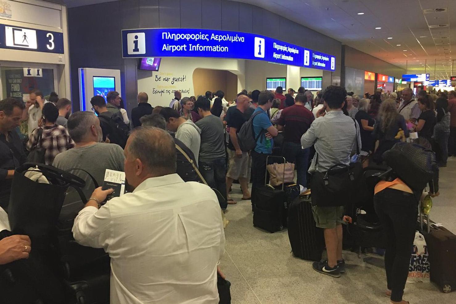 Greece forced to close entire airspace amid mystery technical failure