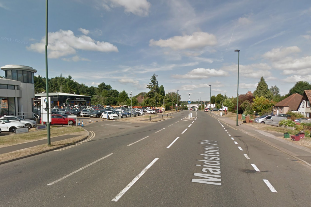Man dies after being hit by car on busy road in Sidcup