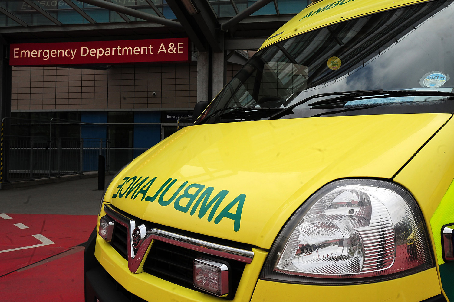 Patient died waiting for ambulance after systems crash sparked chaos