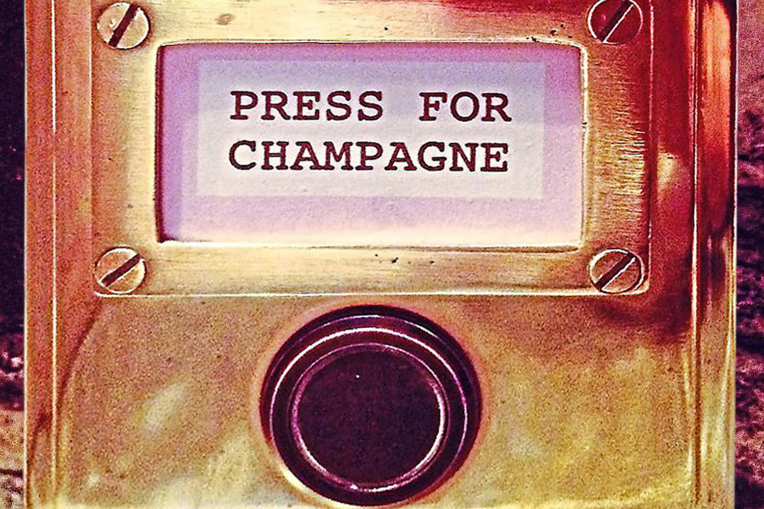 Hedge fund workers to be given 'champagne buttons' for their desks