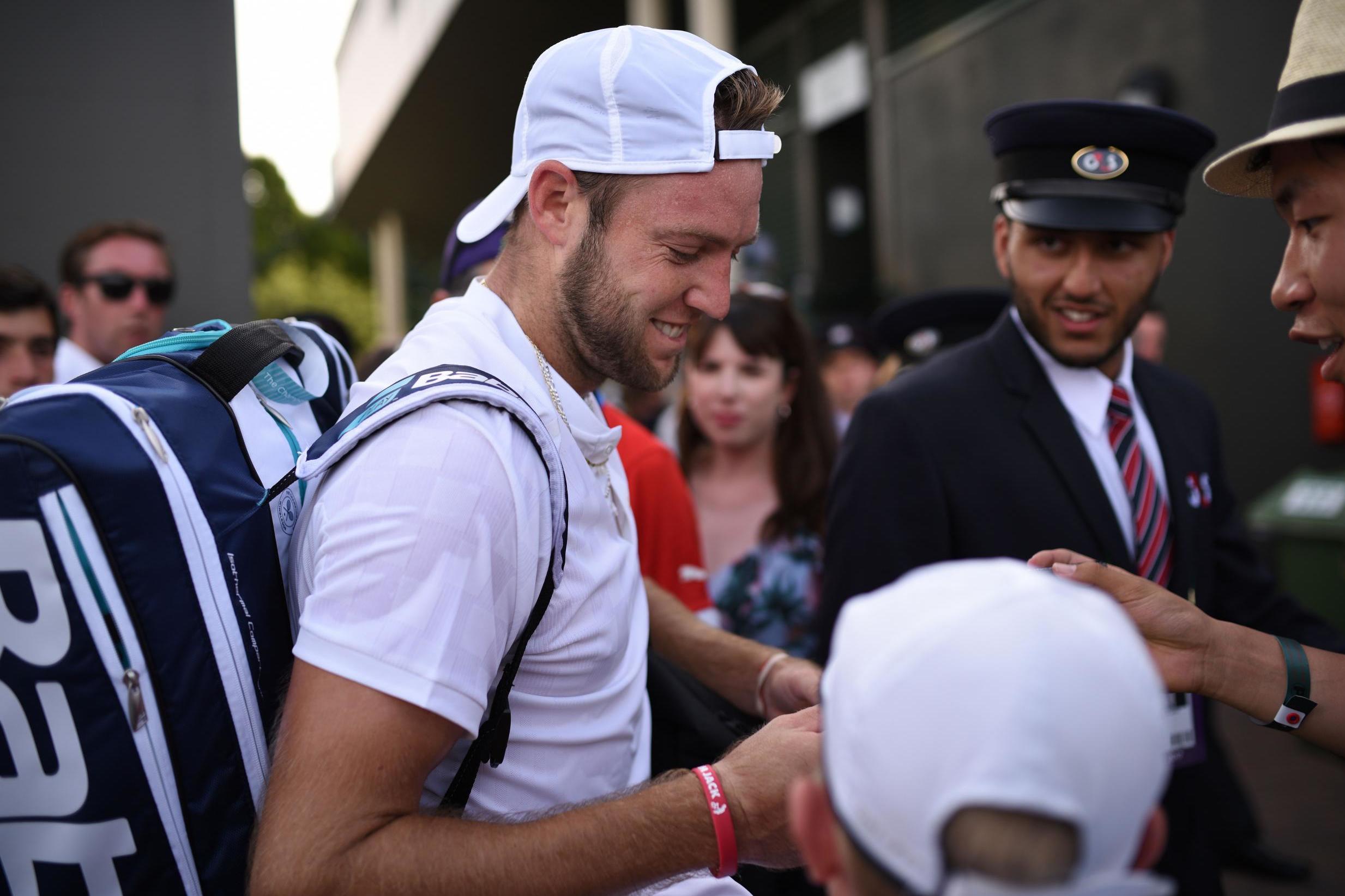 Sock promises Wimbledon towel to young fan who had souvenir snatched