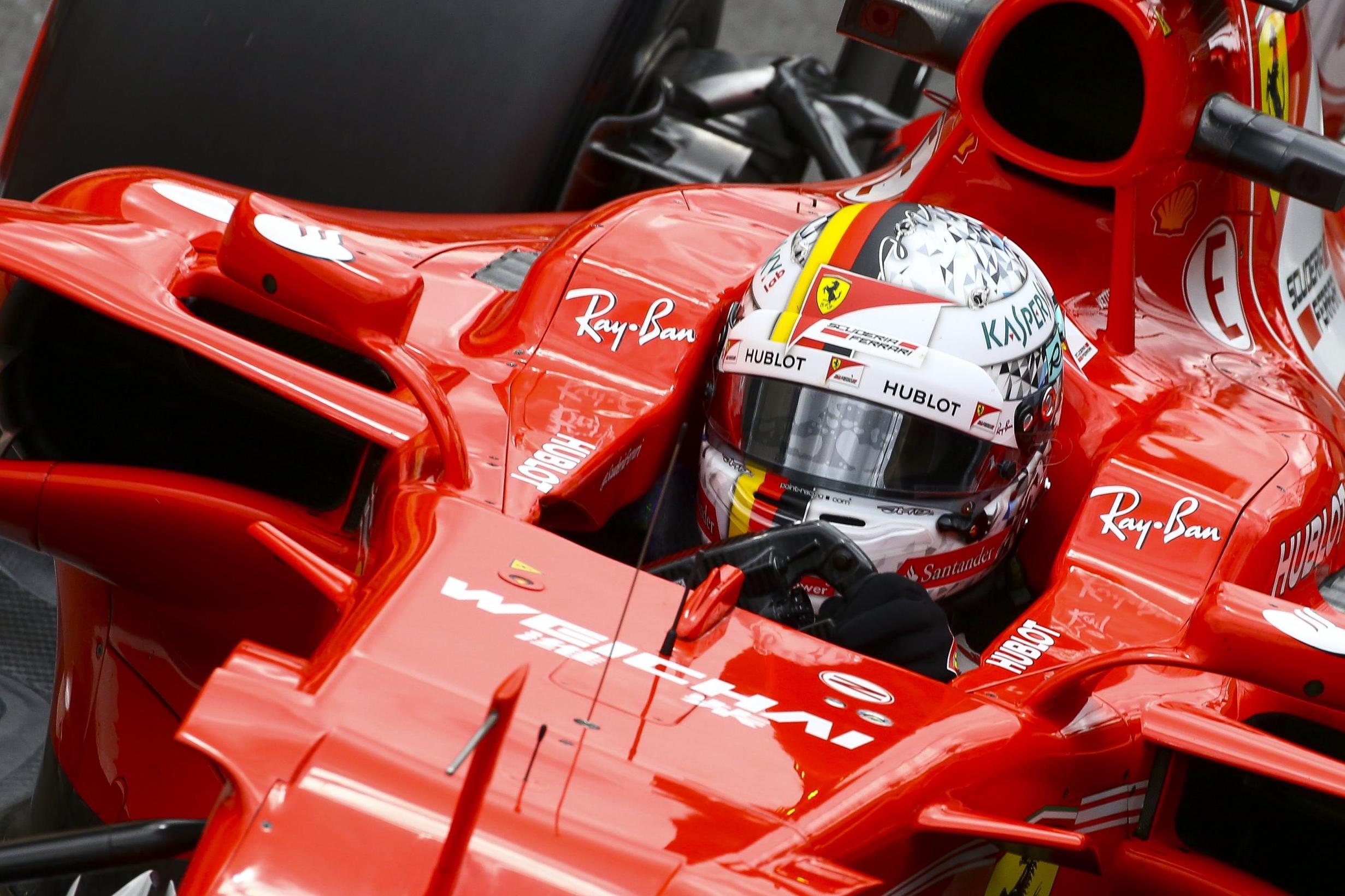 Johnny Herbert: Silverstone crowd will boo Vettel, not Hamilton
