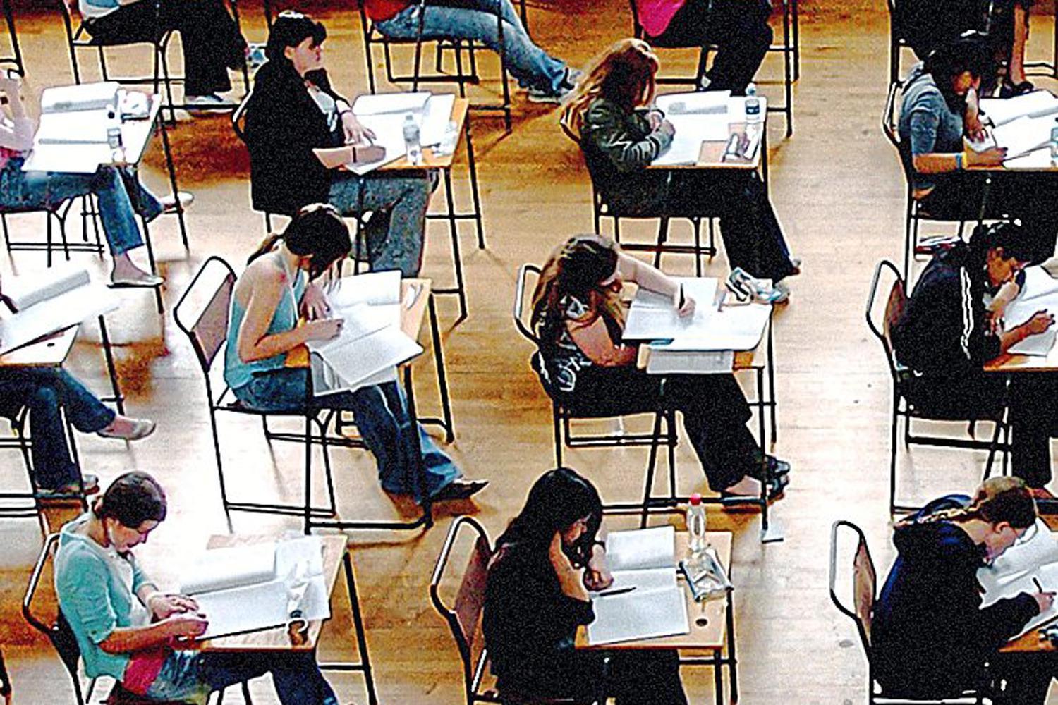 Gavin Williamson says exams will ‘absolutely’ go ahead in 2021