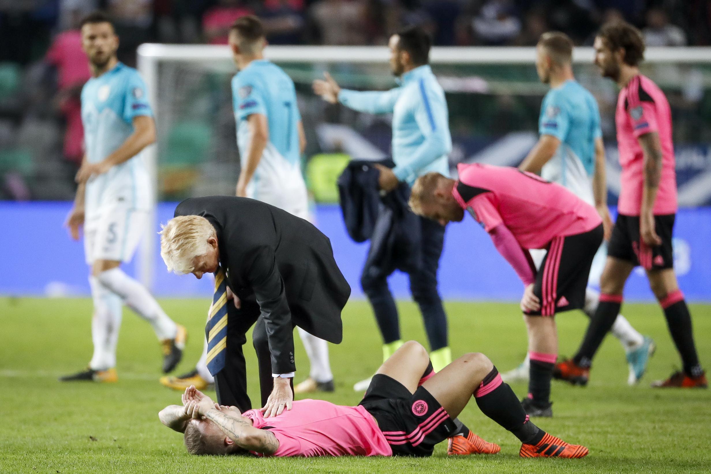 Strachan bemoans Scotland's genetics after missing out on World Cup