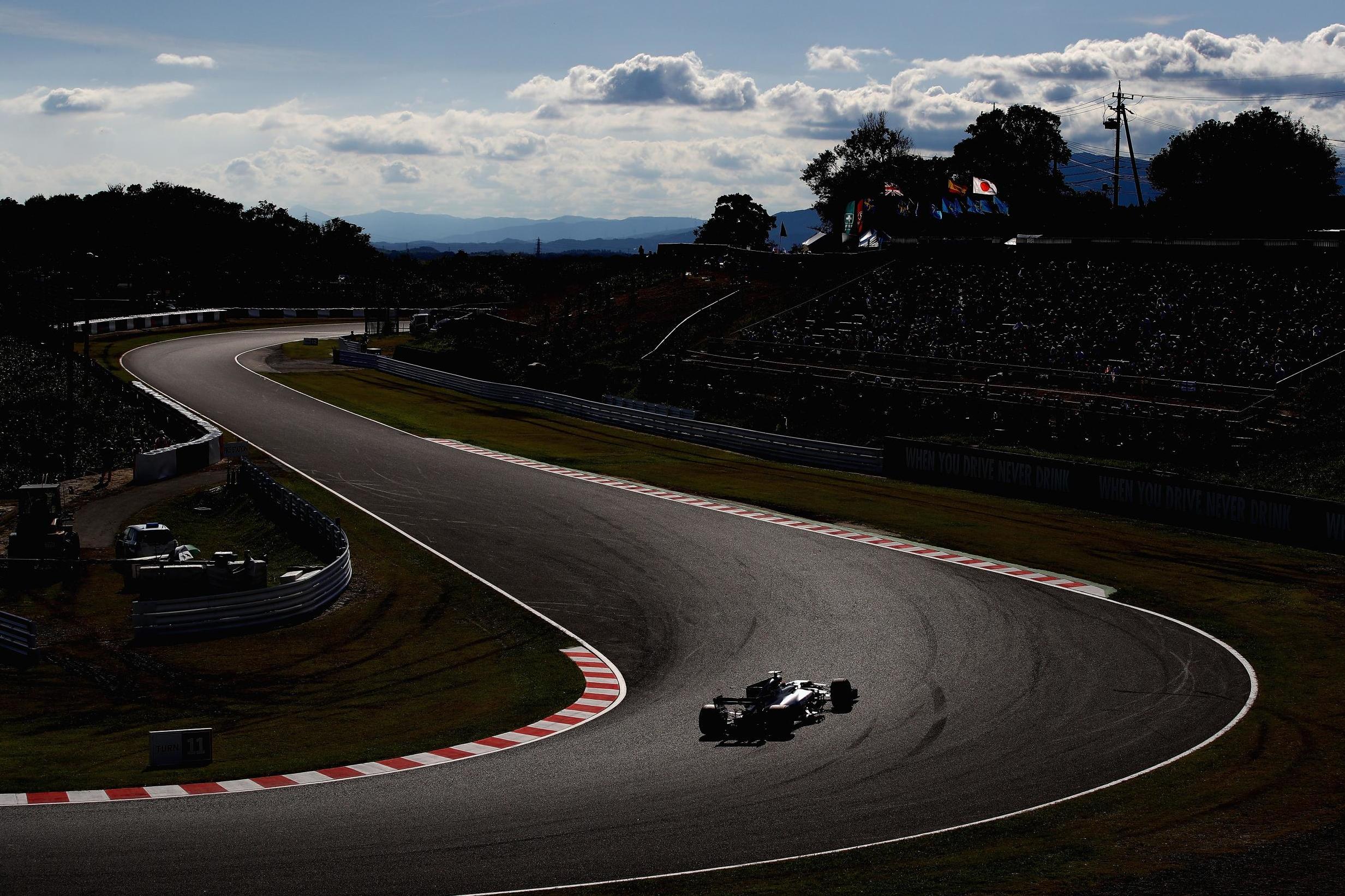 I won’t take my foot off the gas, insists Hamilton