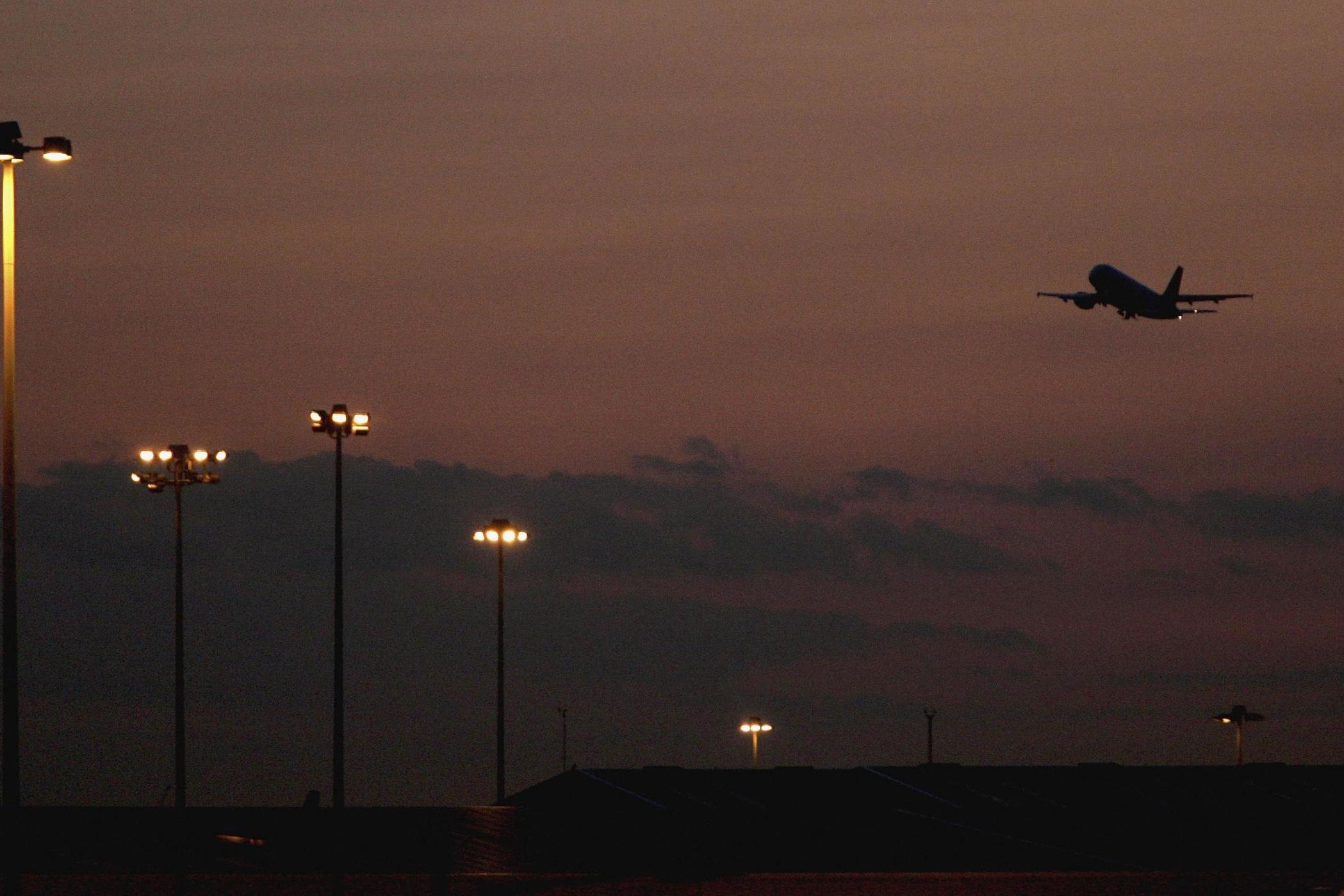 Stansted owner calls for government to look beyond Heathrow expansion