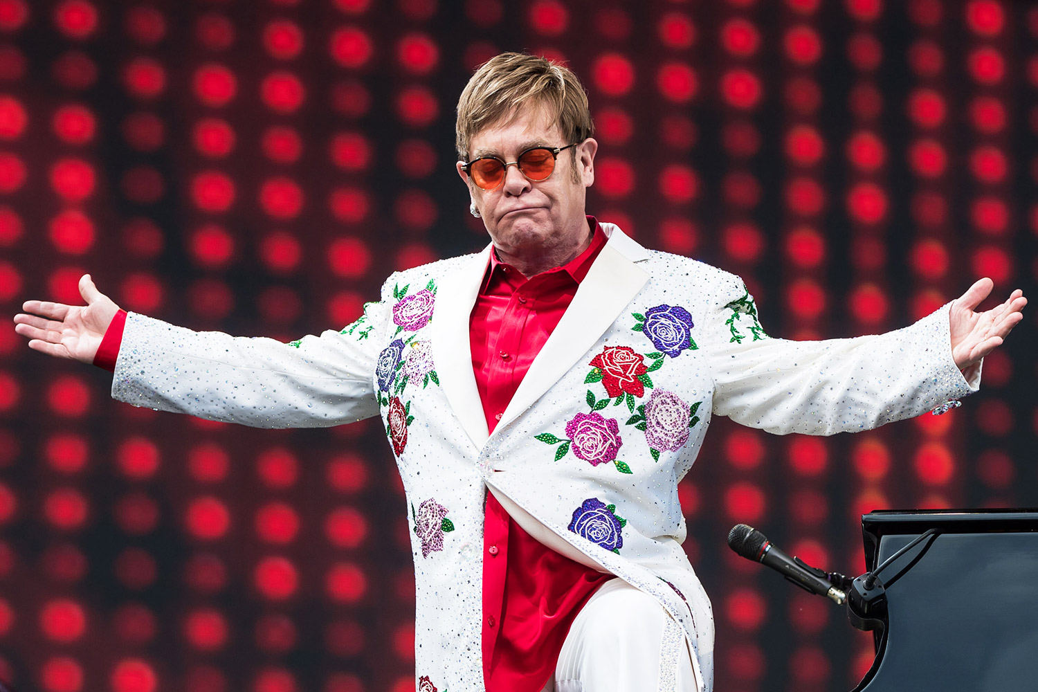 Is Sir Elton John about to land his first Christmas number one?