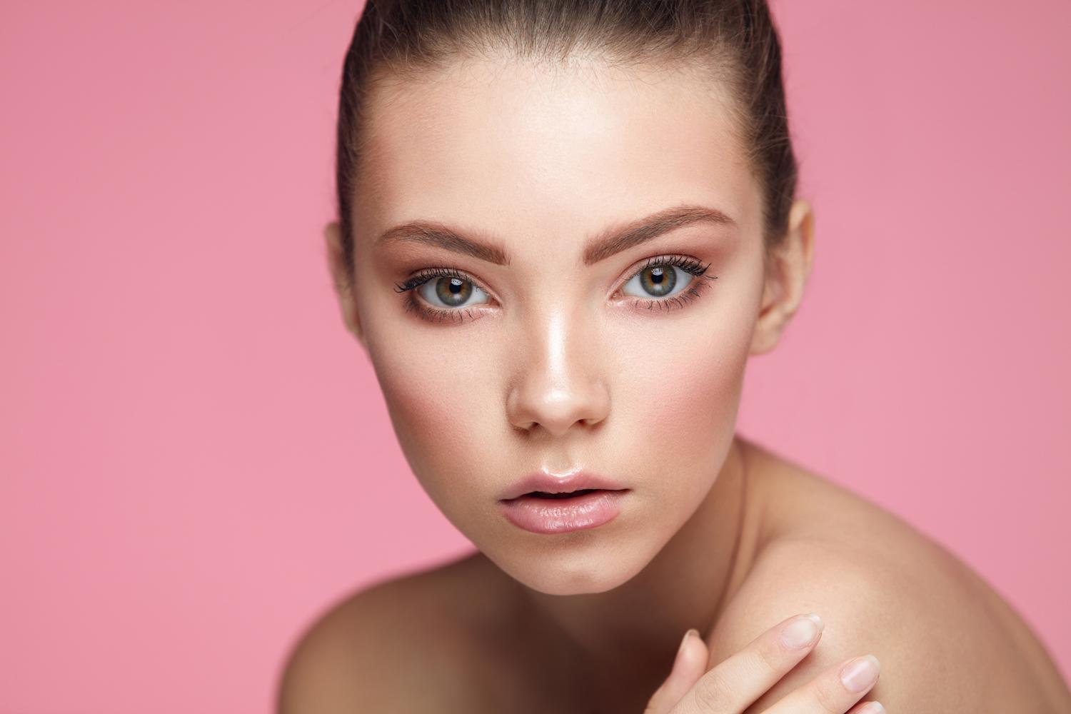 Best makeup primers for oily and dry skin 2021