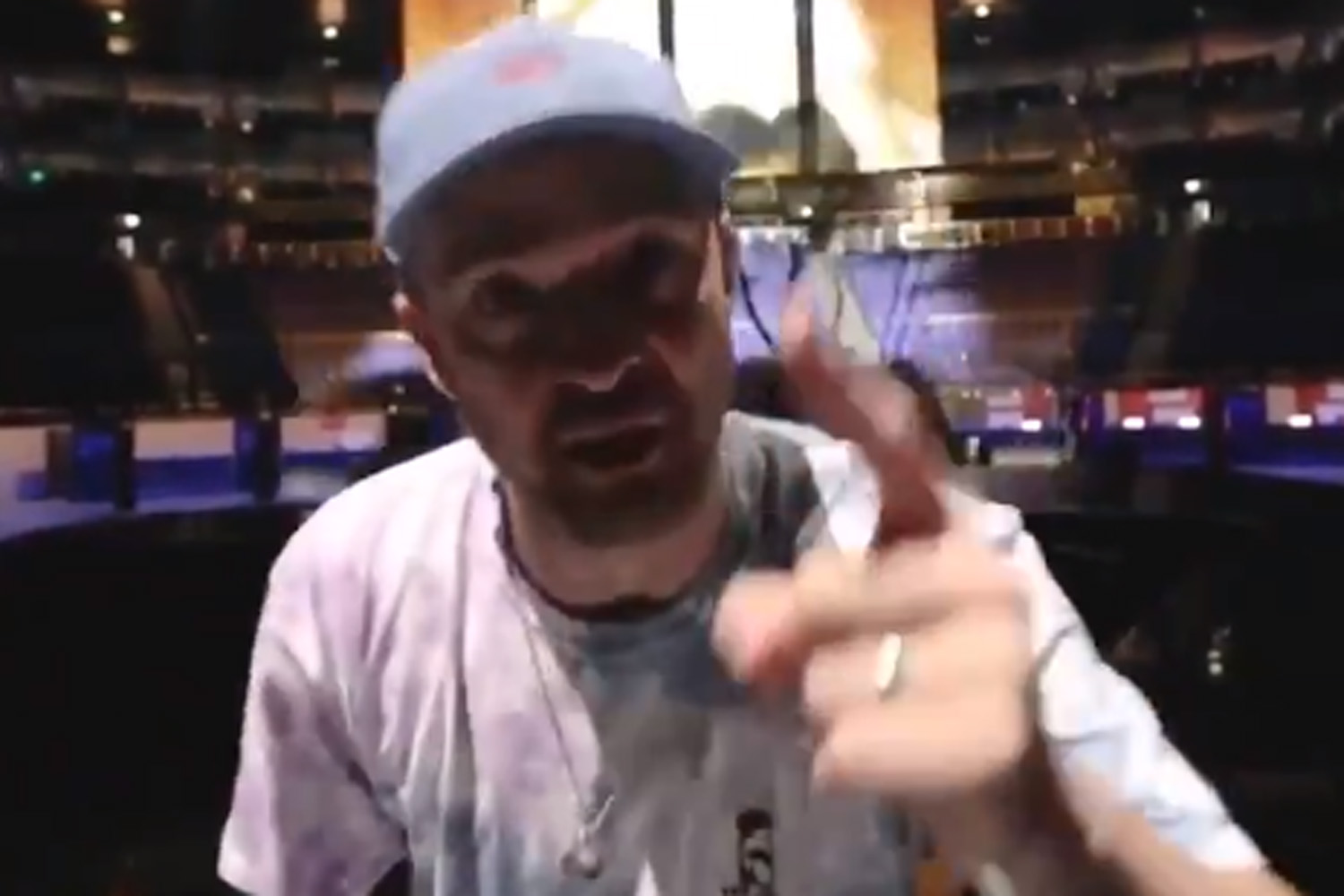 Justin Timberlake will screen England's game at his 02 gig