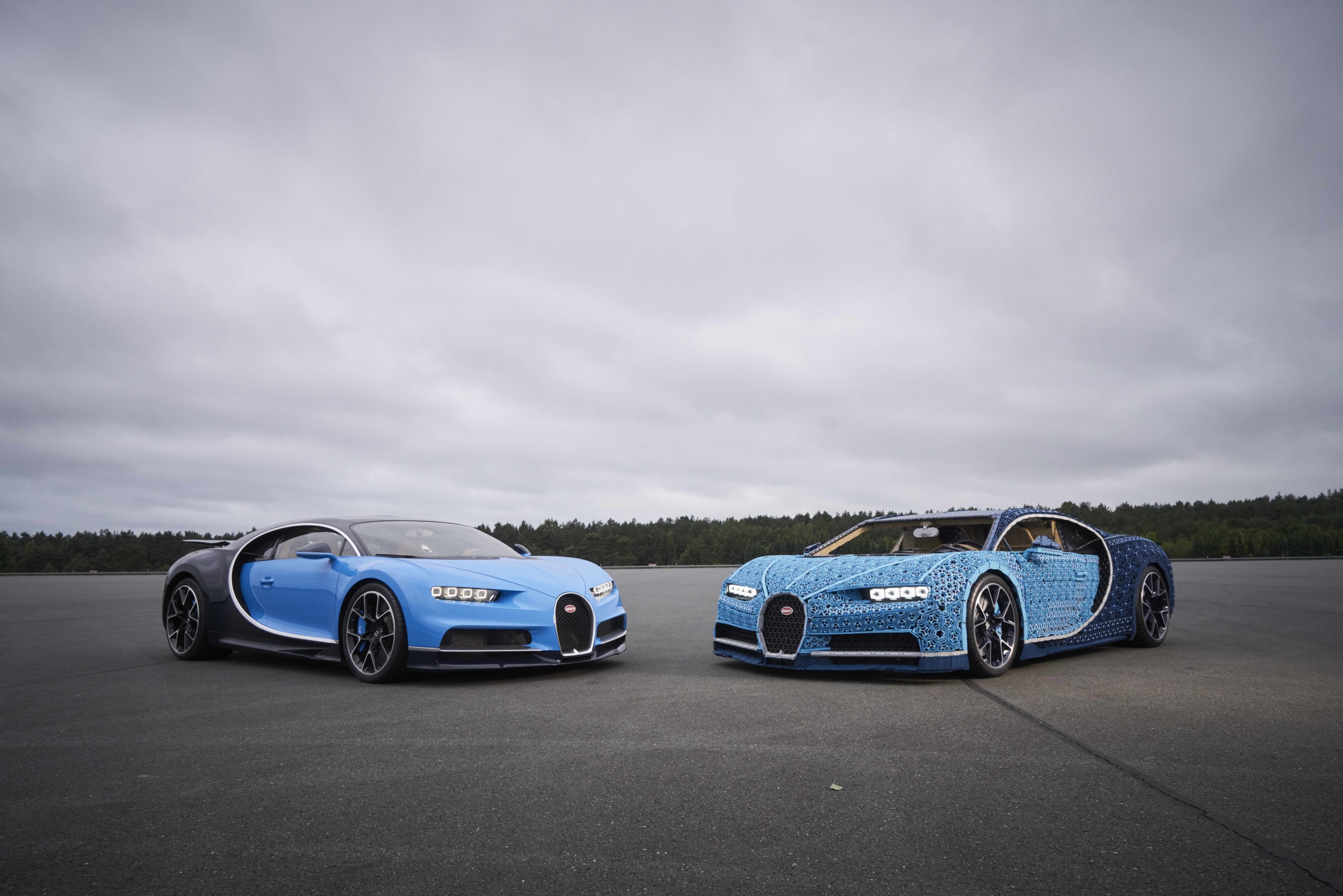 Life-sized drivable Bugatti Chiron built entirely out of Lego