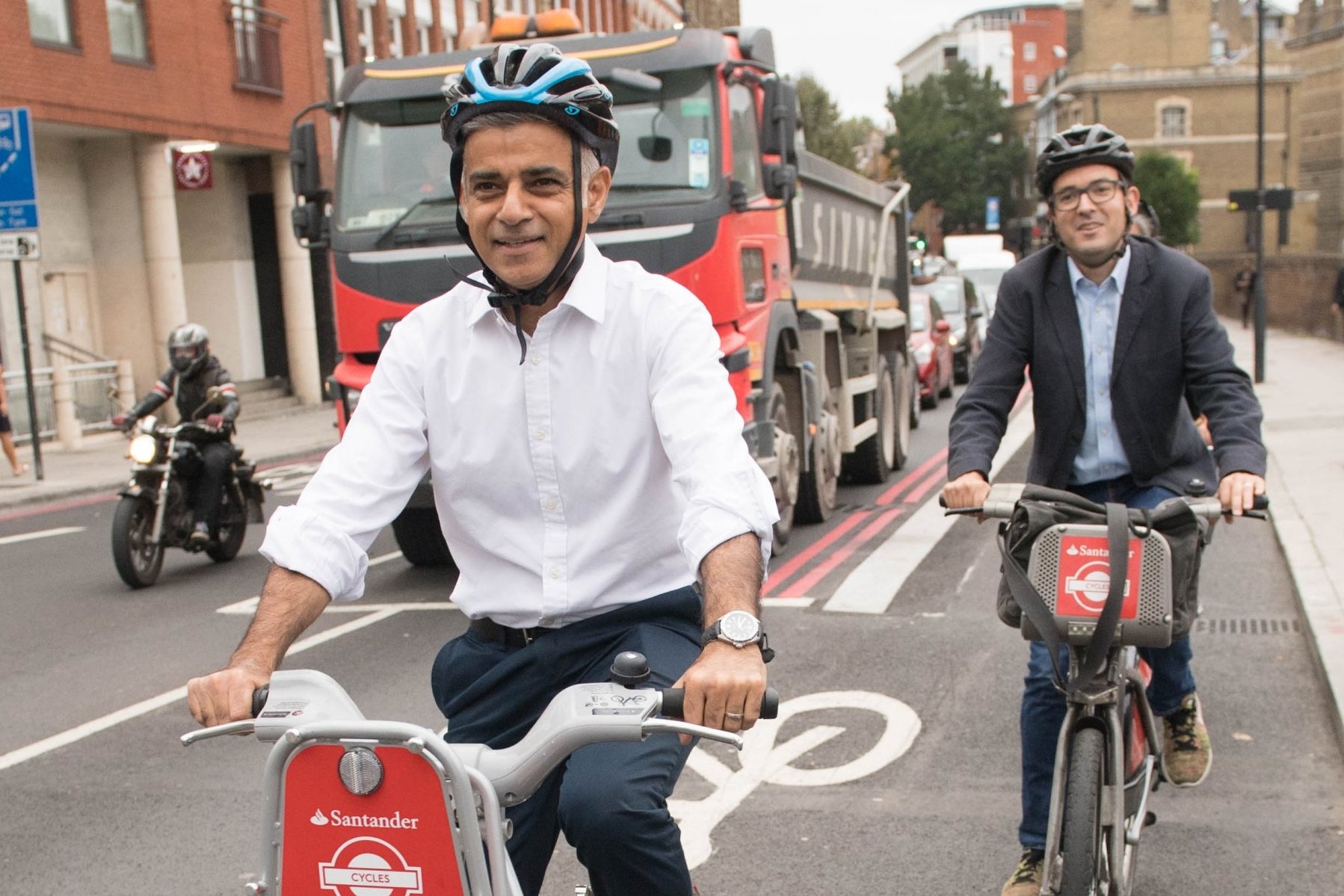Tory mayoral frontrunner plans review of LTNs and cycle superhighways