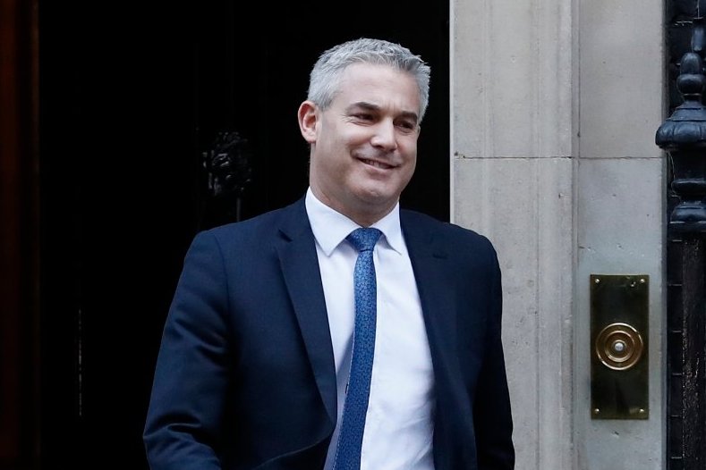 Brexit Secretary uses 'Nazi' mob to argue against People's Vote